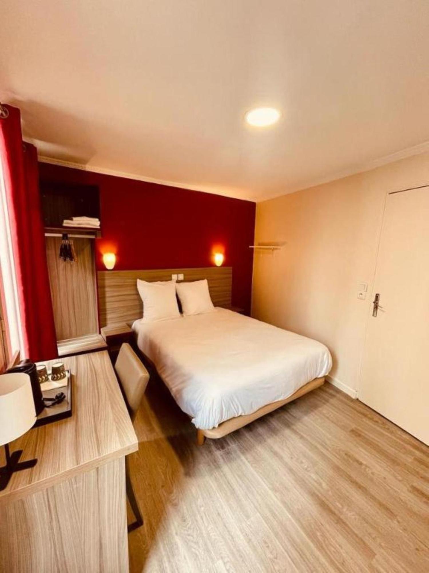 Double Room,1675812860:JPEG