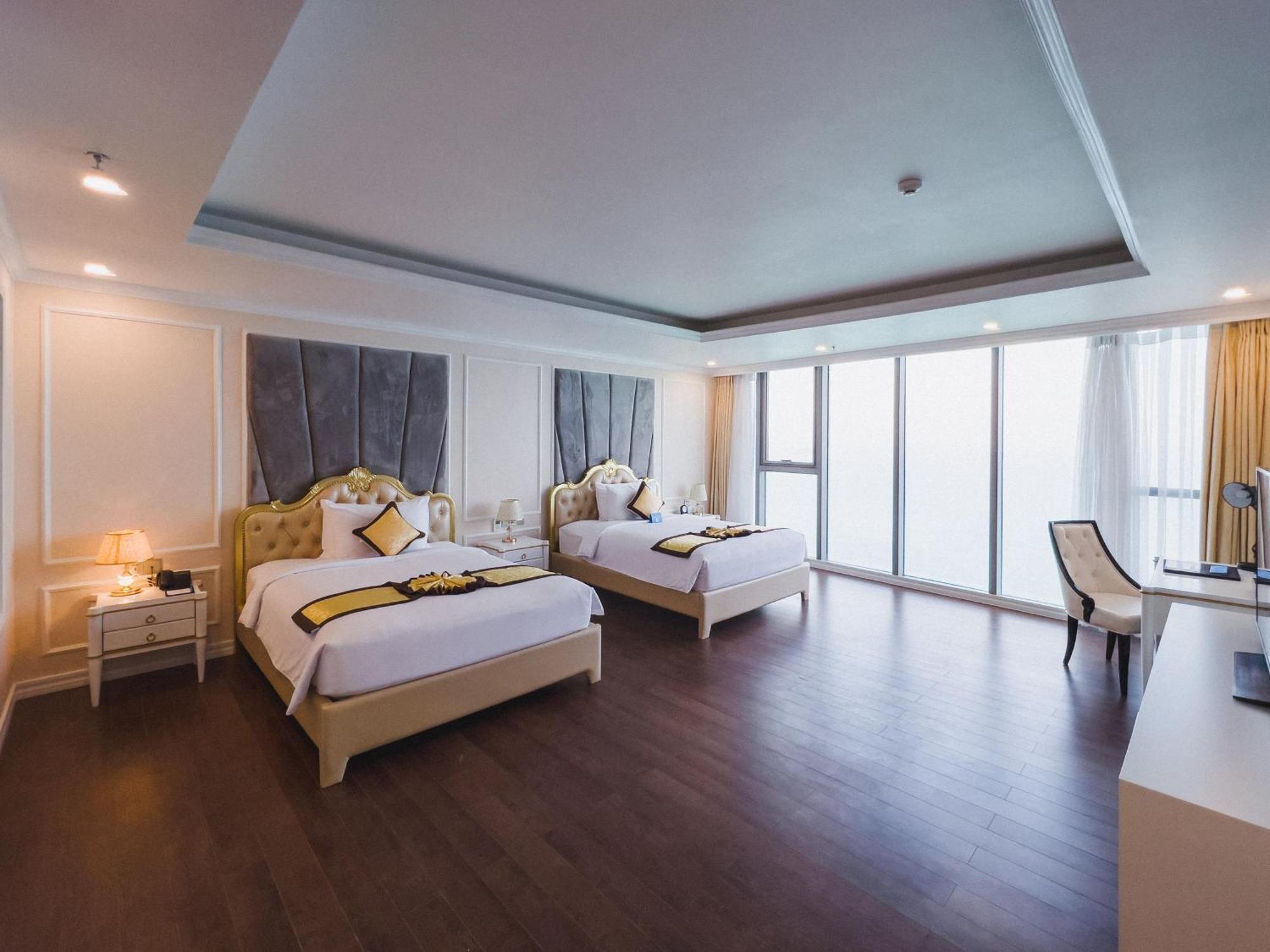 Two-Bedroom Apartment with Ocean View