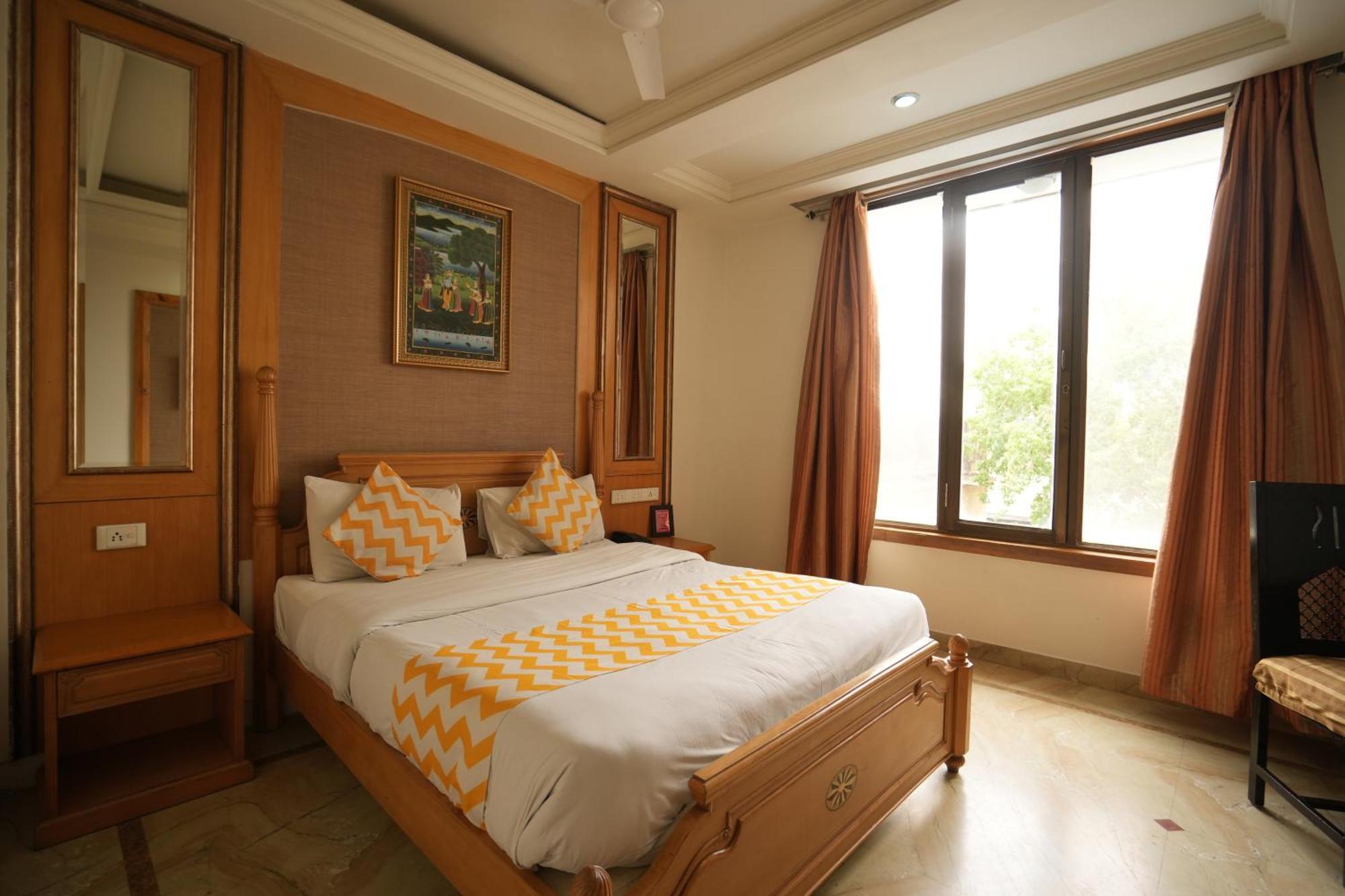 Deluxe Room,1675940401:JPEG