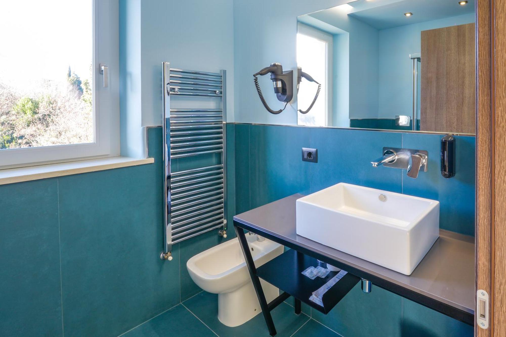Basic Triple Room