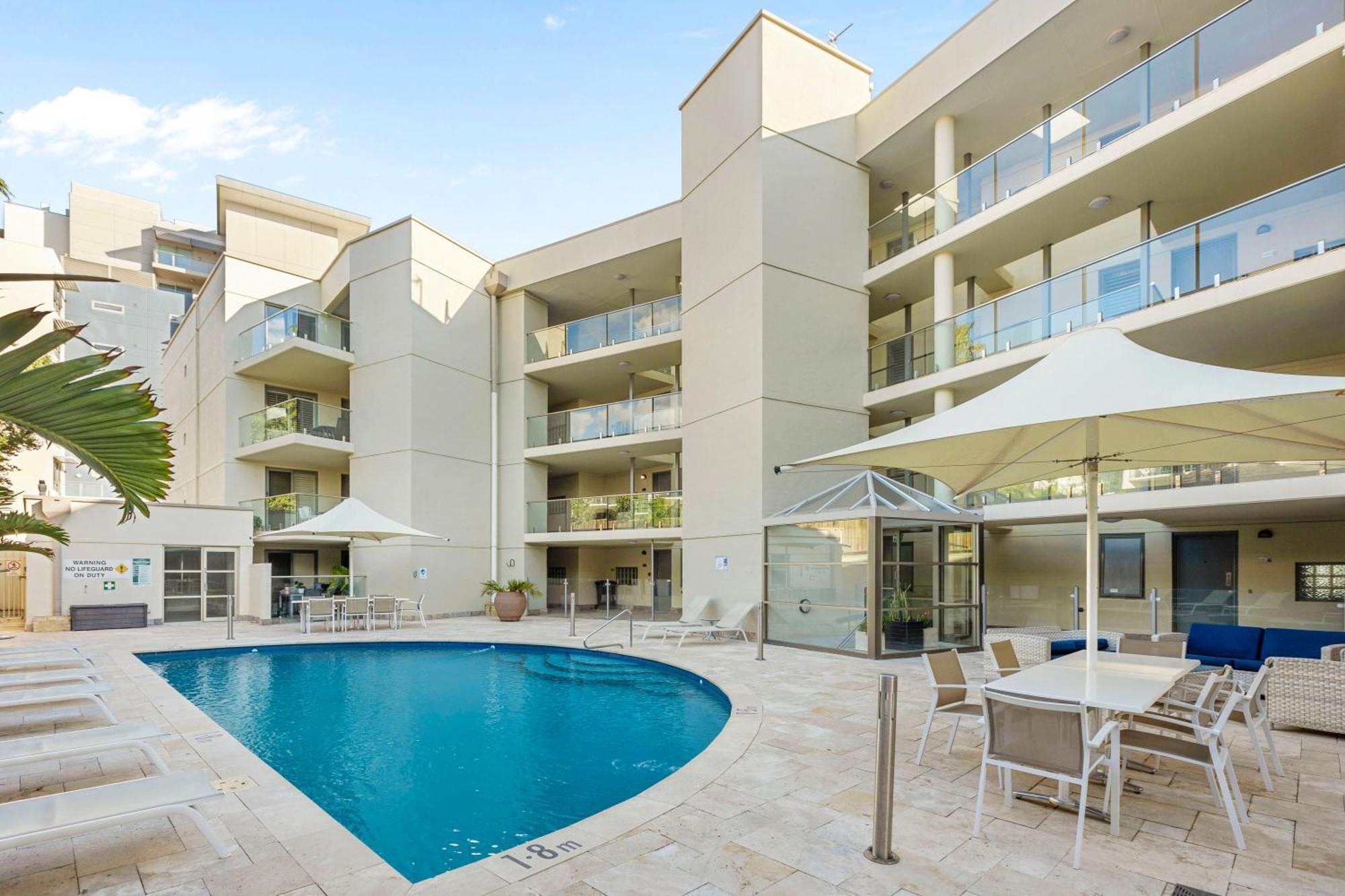 Seashells One Bedroom Apartment with Pool View