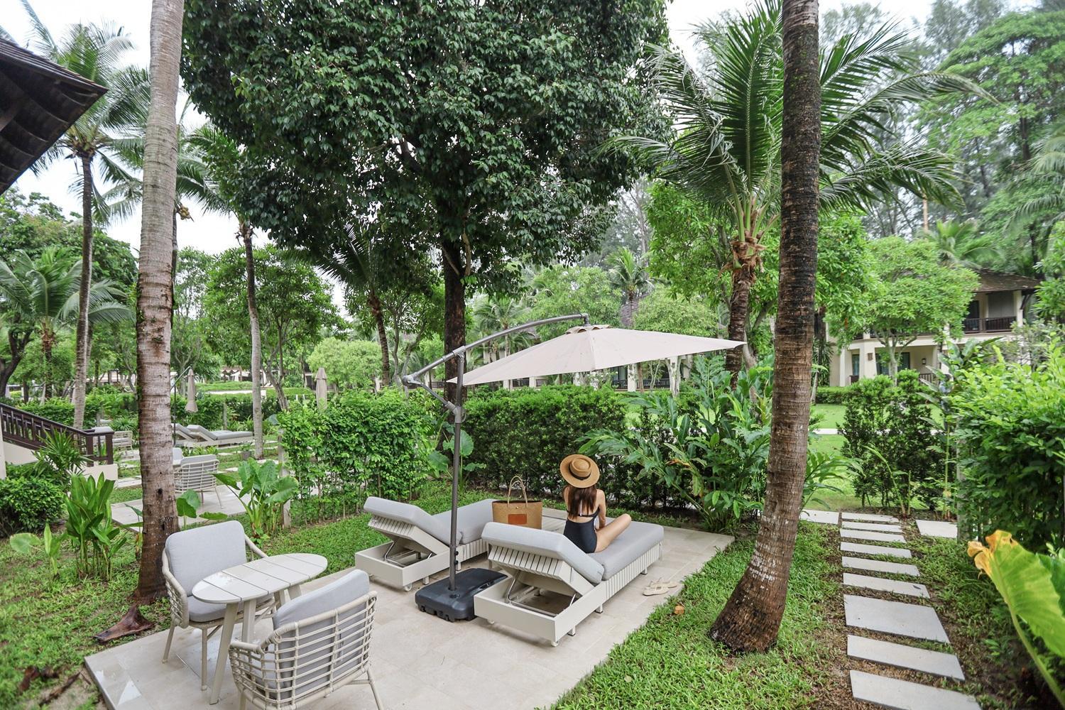 Deluxe Garden Pavilion Twin Room Lower Floor Airport Shuttle