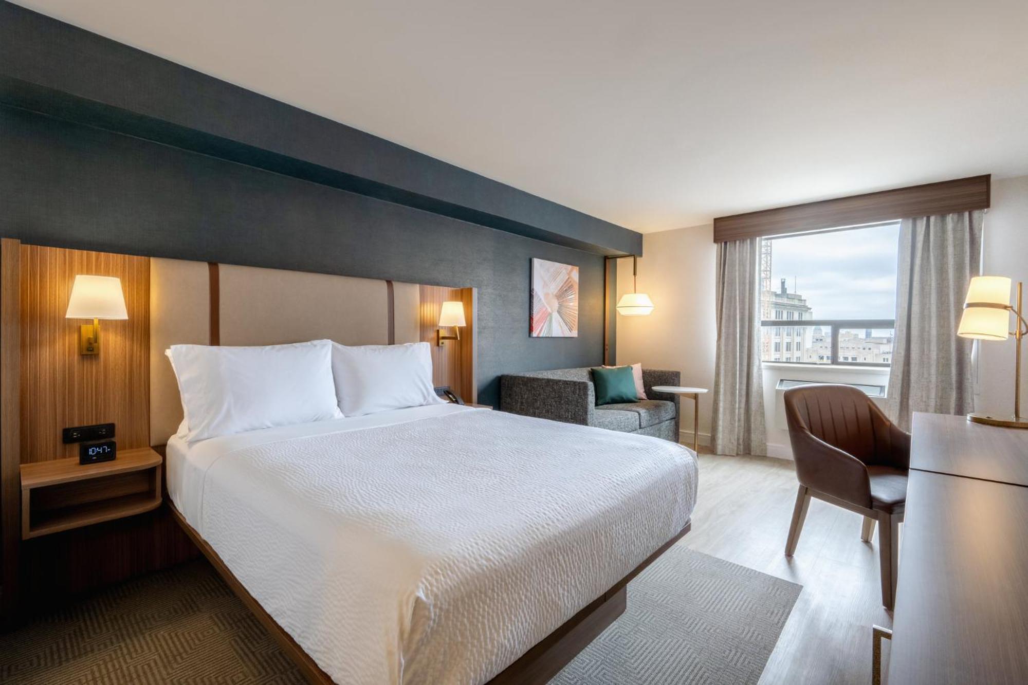 Standard Room,1677858526:JPEG