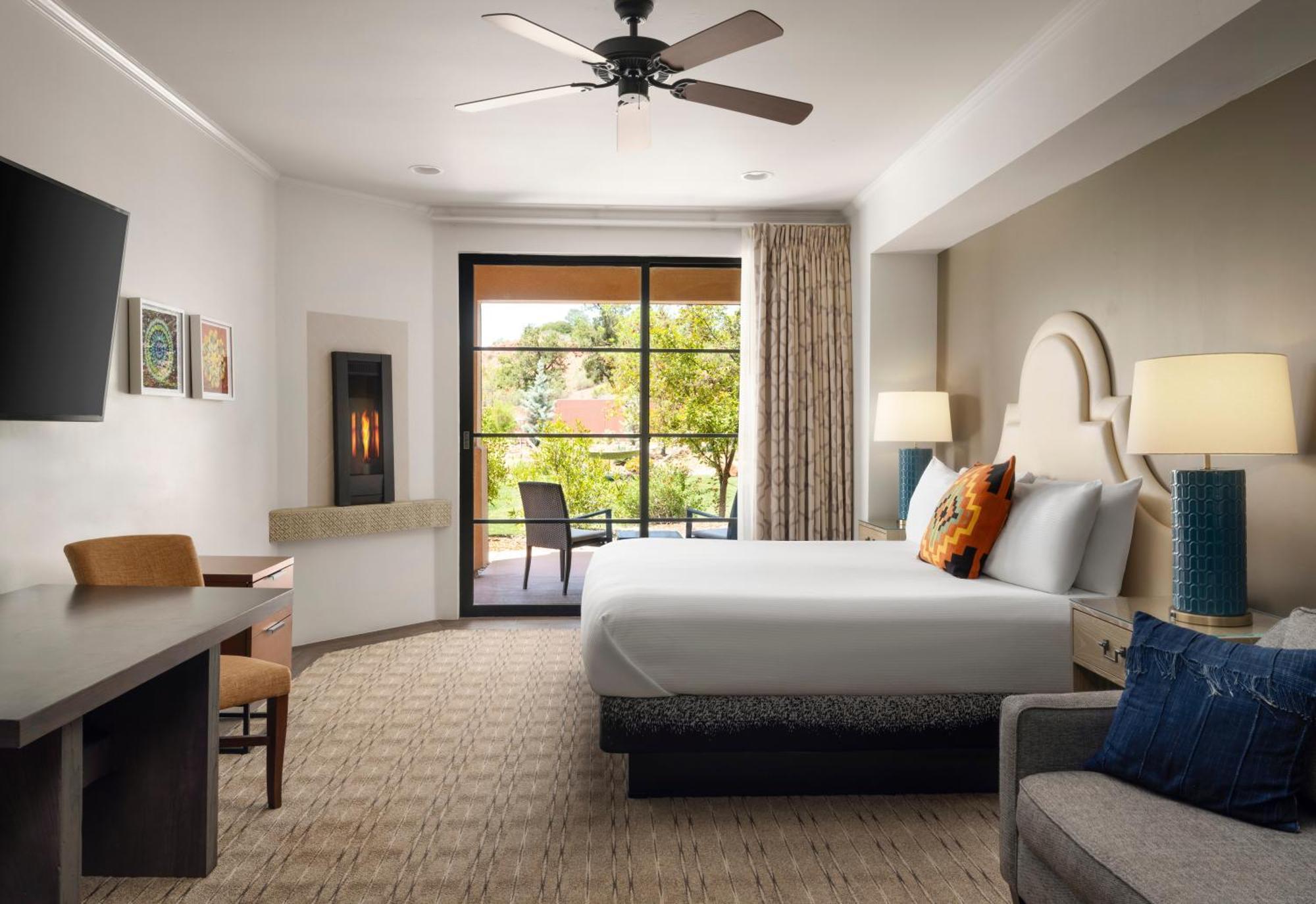 Grove Signature King Bed