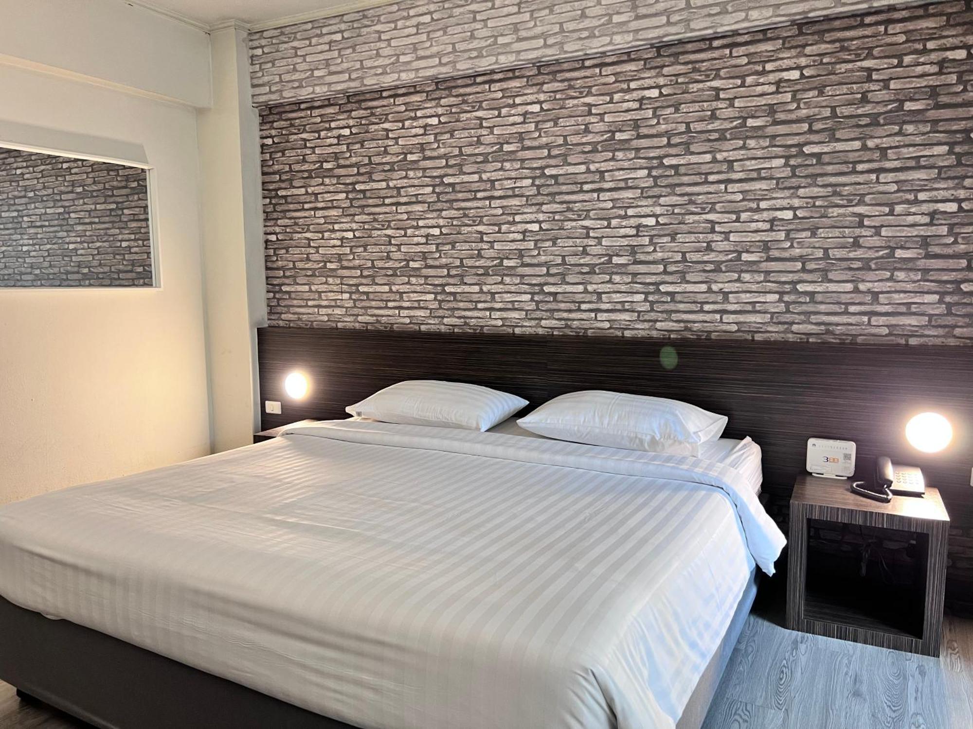 Superior Double Room with Balcony,1676749120:JPEG
