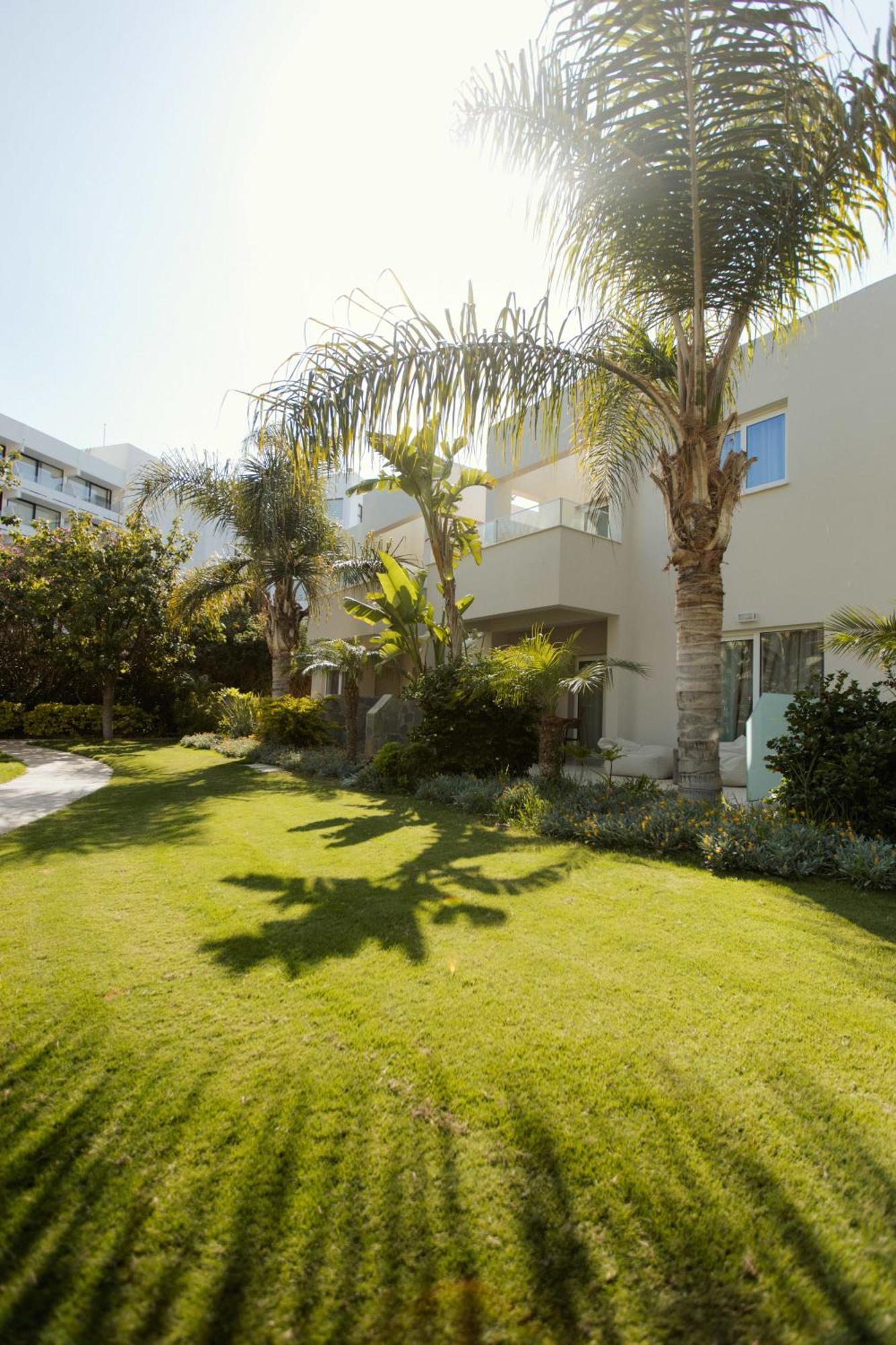 Apartment Garden View Located 70m away from the main hotel building an annex complex