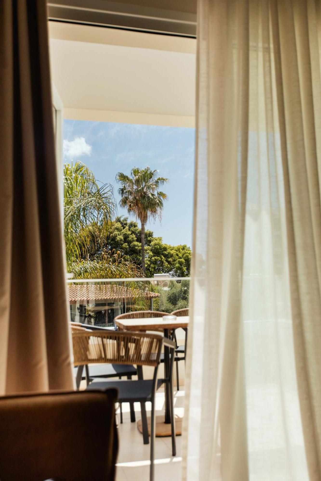 Apartment Garden View Located 70m away from the main hotel building an annex complex