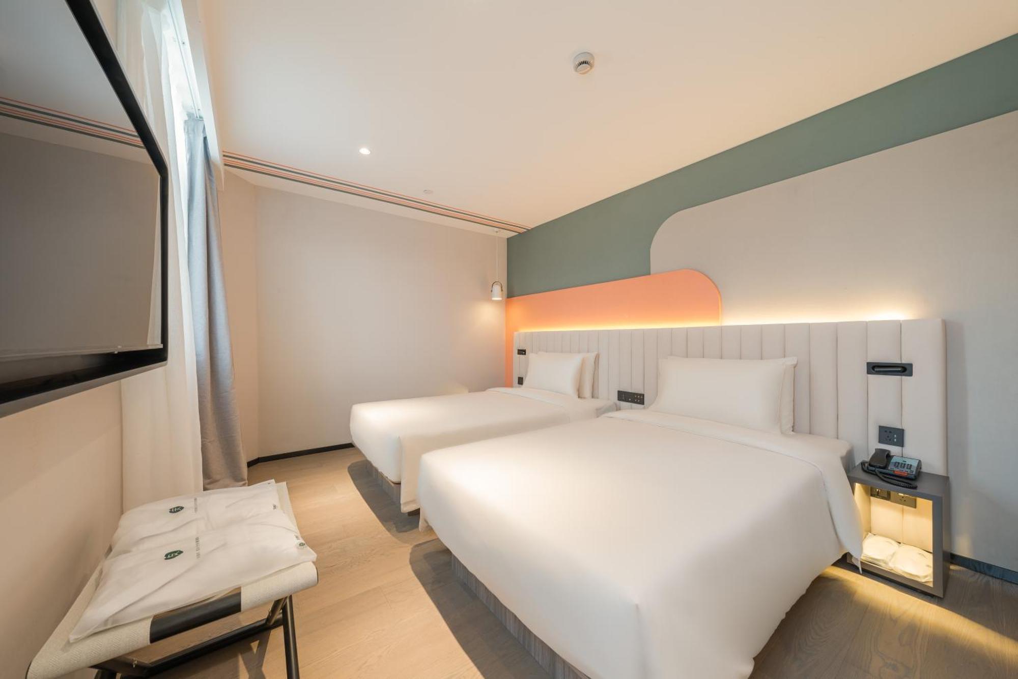 Jimu Twin Room