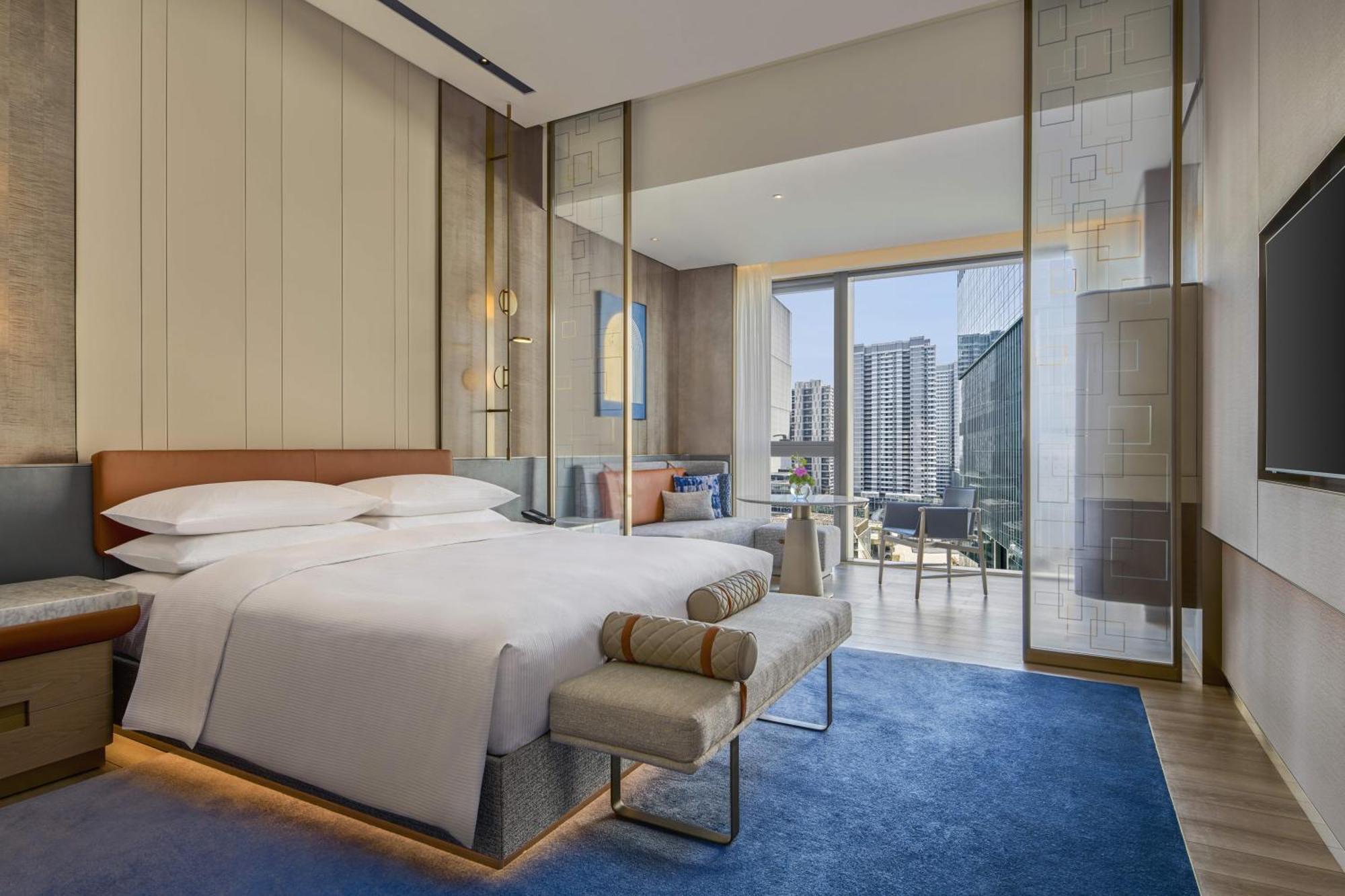King Room - Mobility Accessible