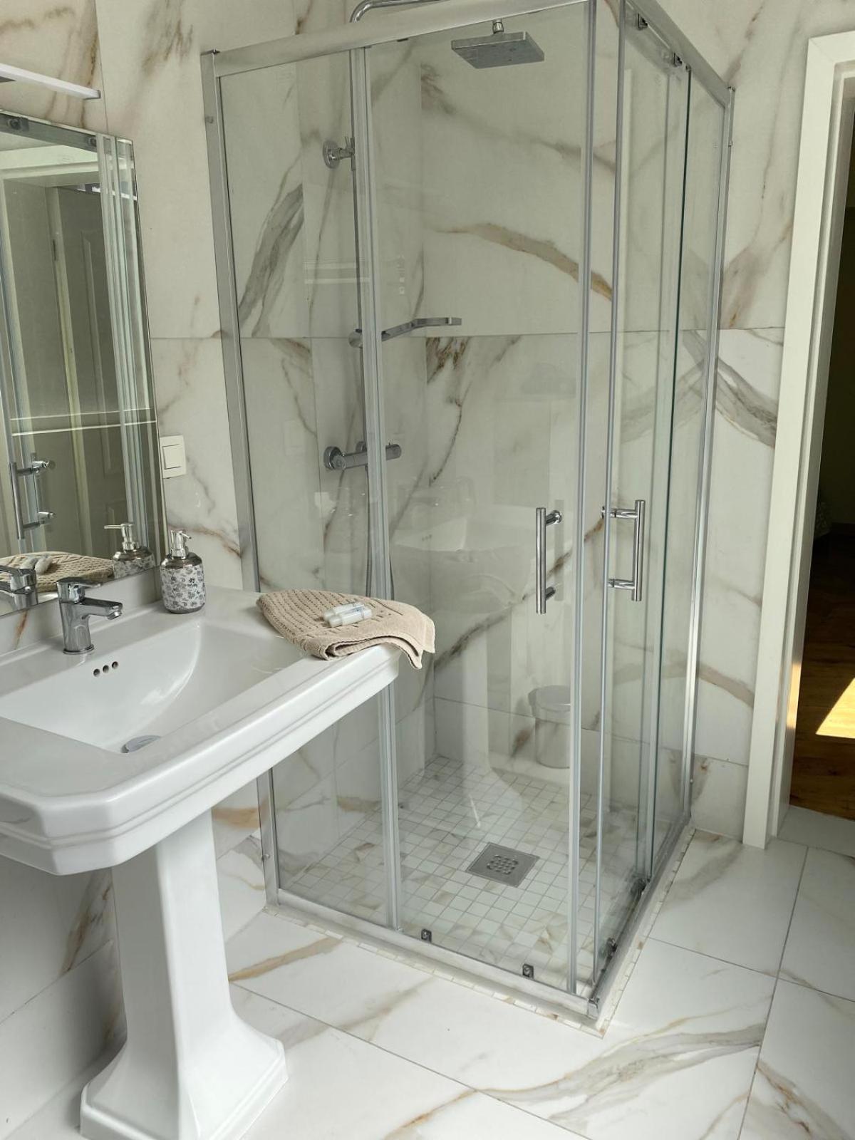 Tweepersoonskamer met Eigen Badkamer