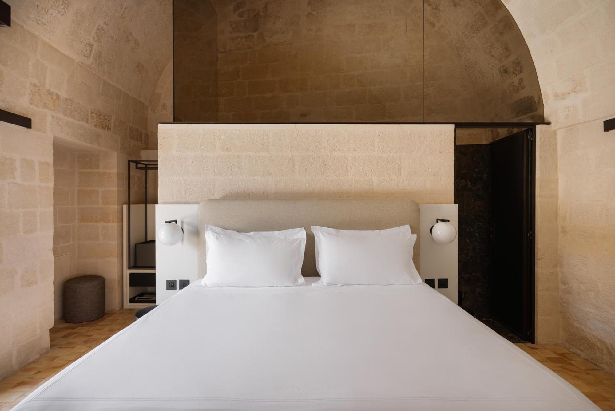 Superior Double Room,1677174021:JPEG