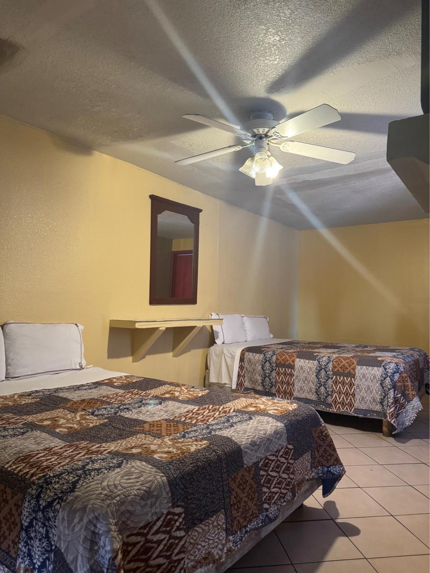 Classic Quadruple Room