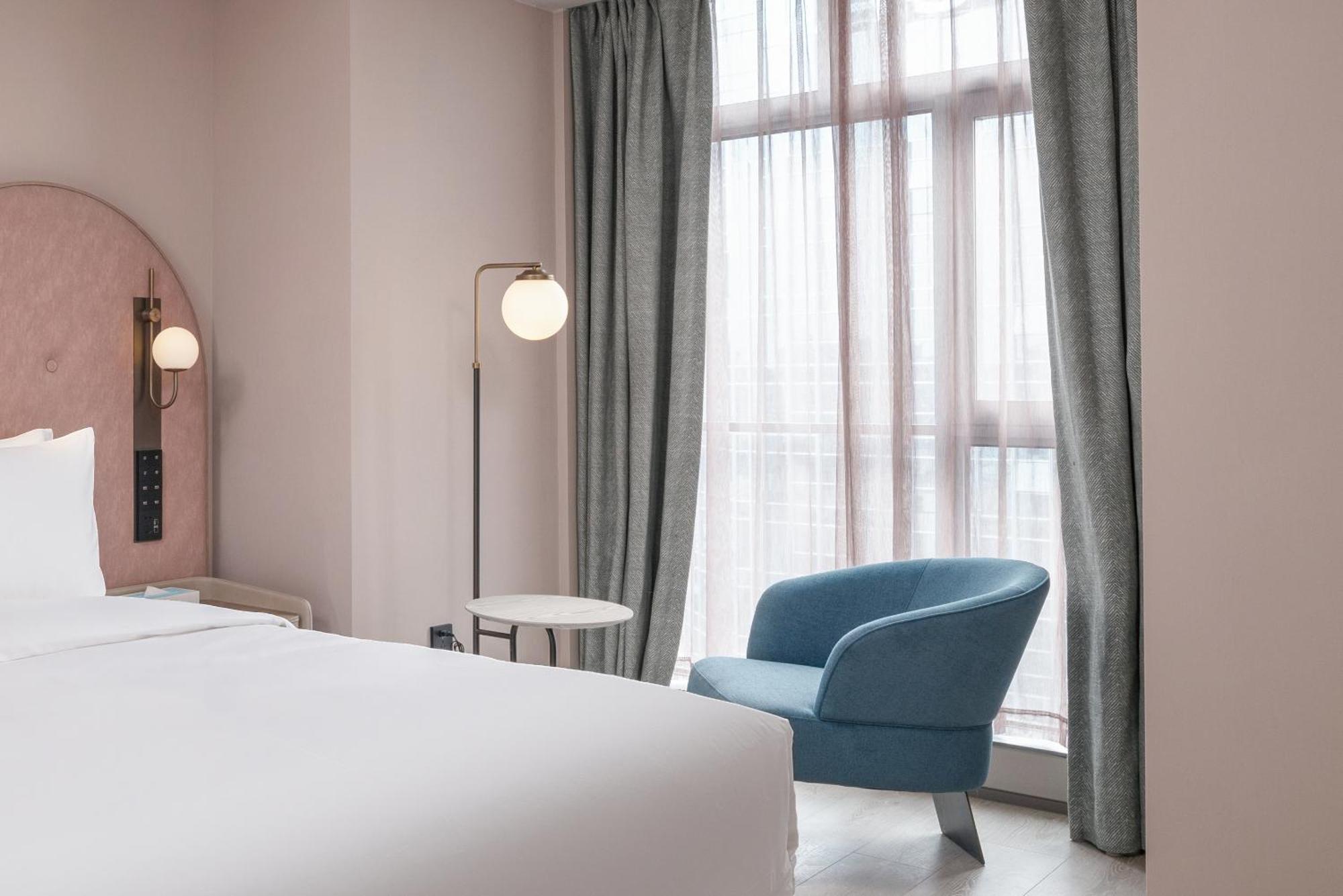 Executive King Suite