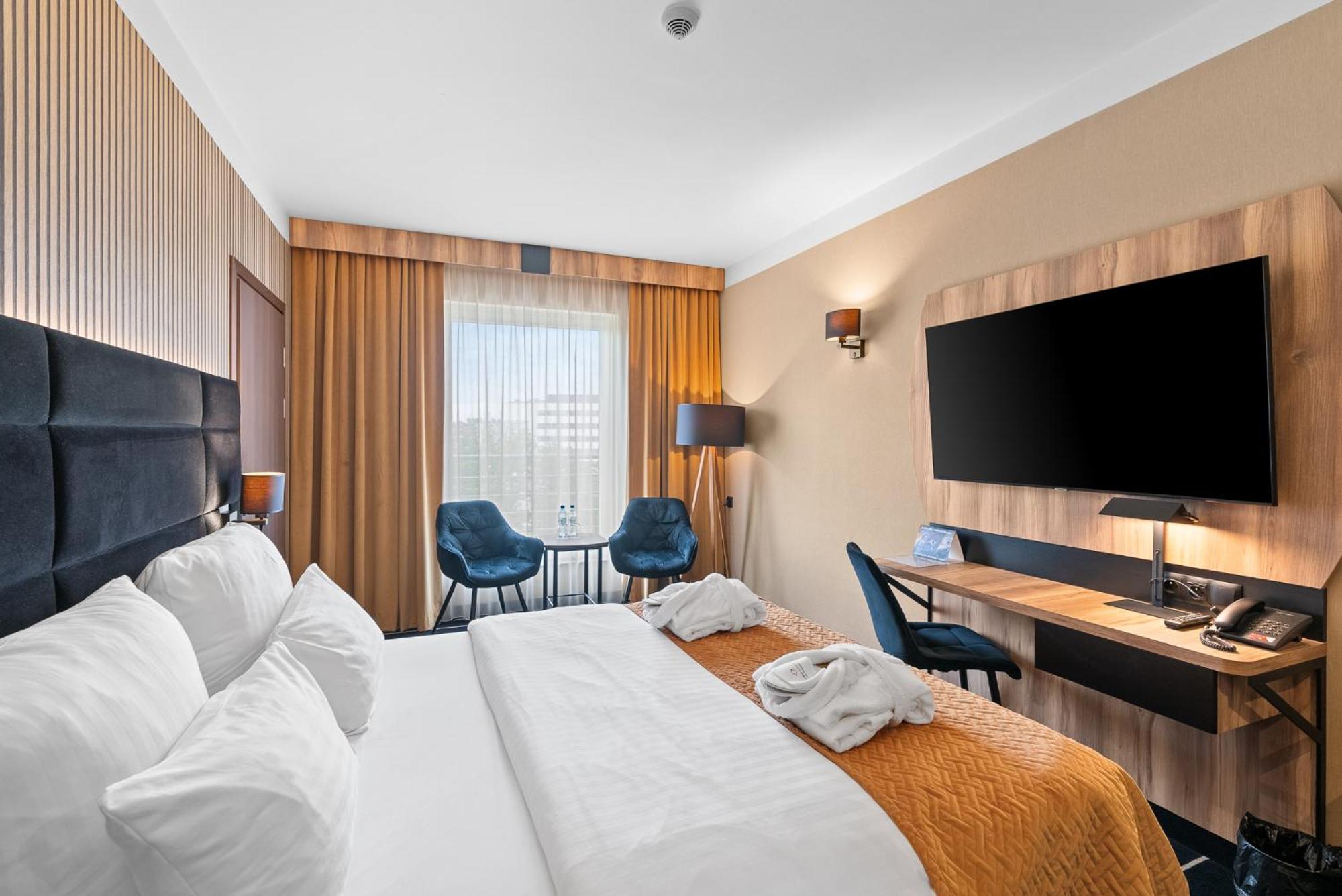 Double Room with Bath