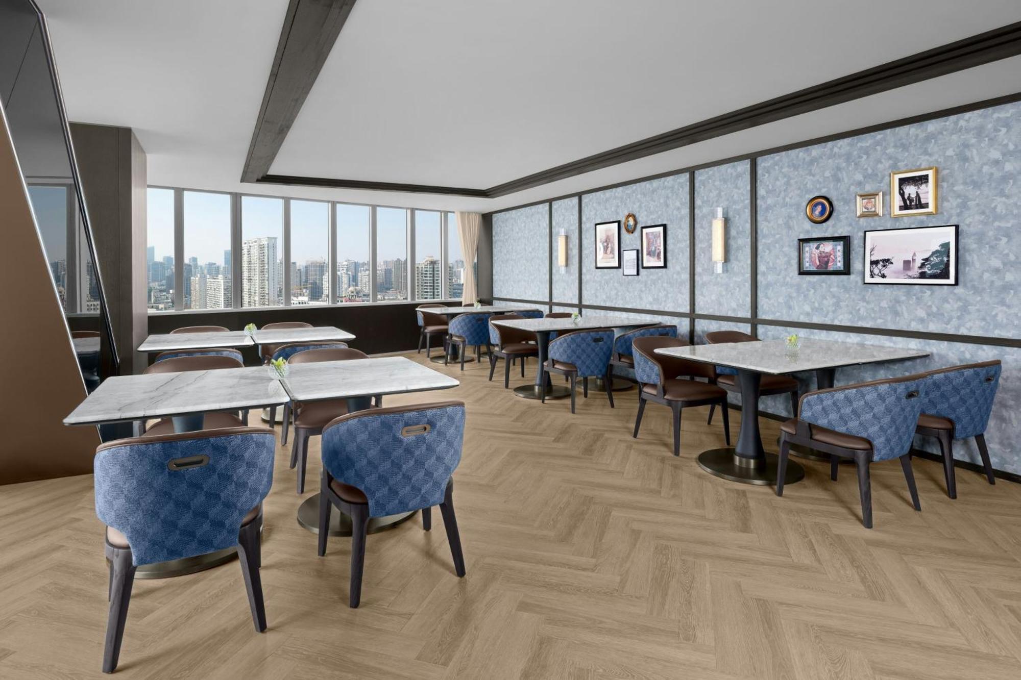 Executive Bund View King Room