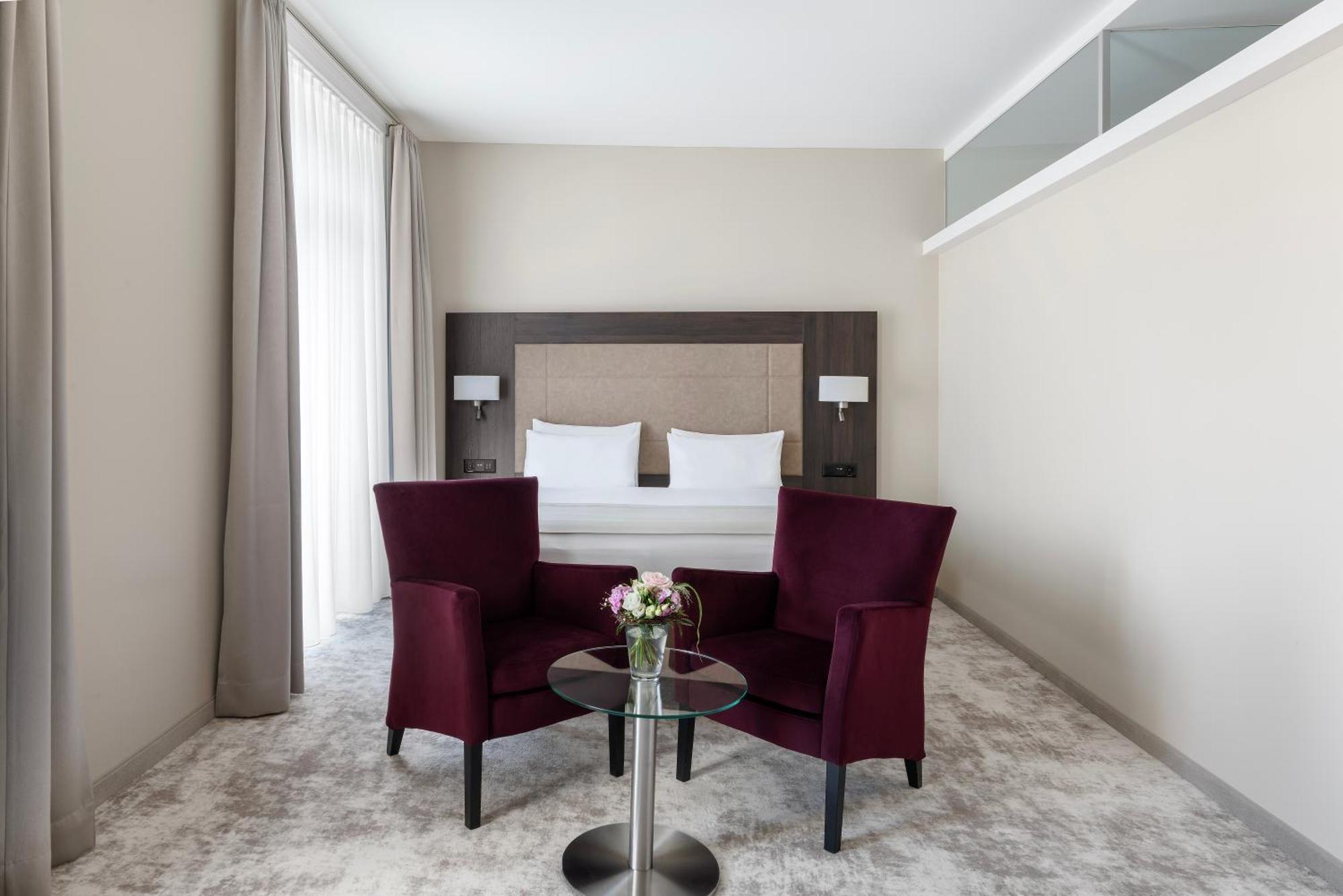 Double Room Lake View