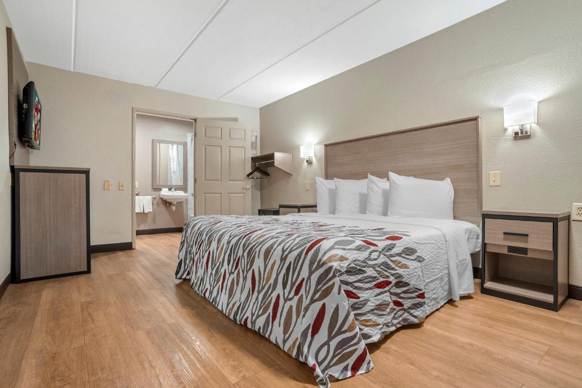 Superior King Room Disability Access Smoke Free