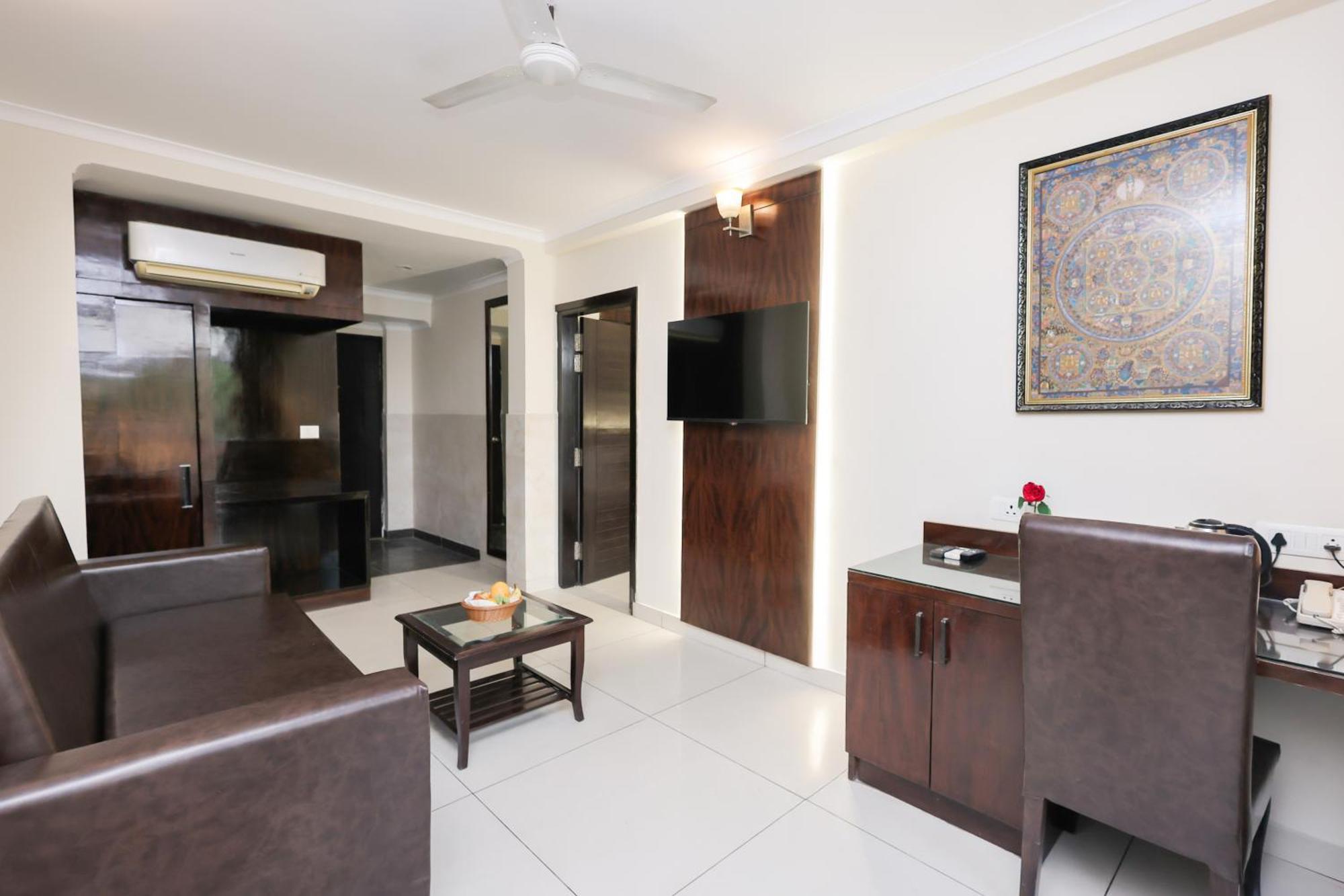 Junior Suite with Balcony
