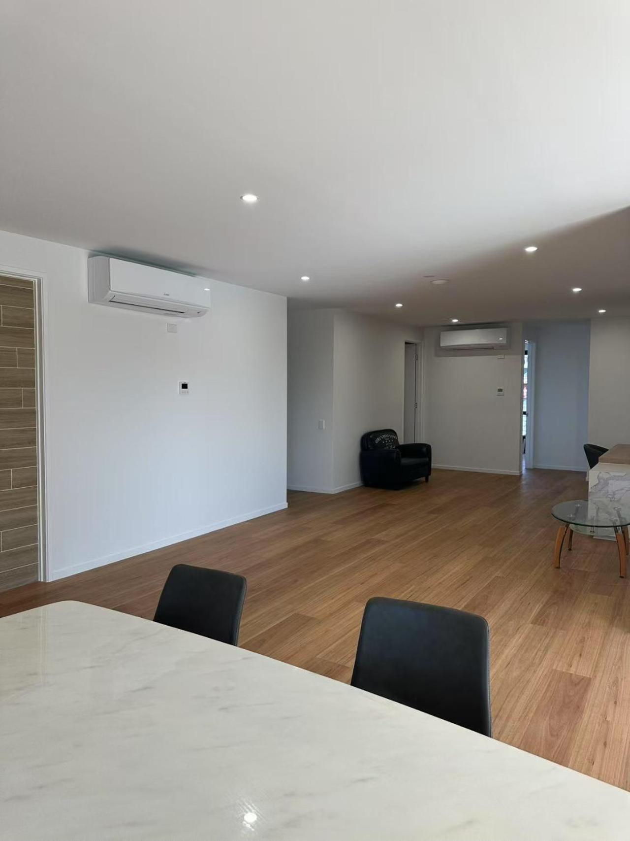 Superior Family Room,1679614417:JPEG