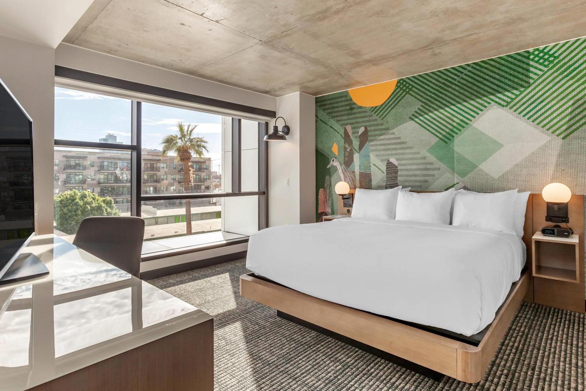 King Suite Accessible or Non-Smoking