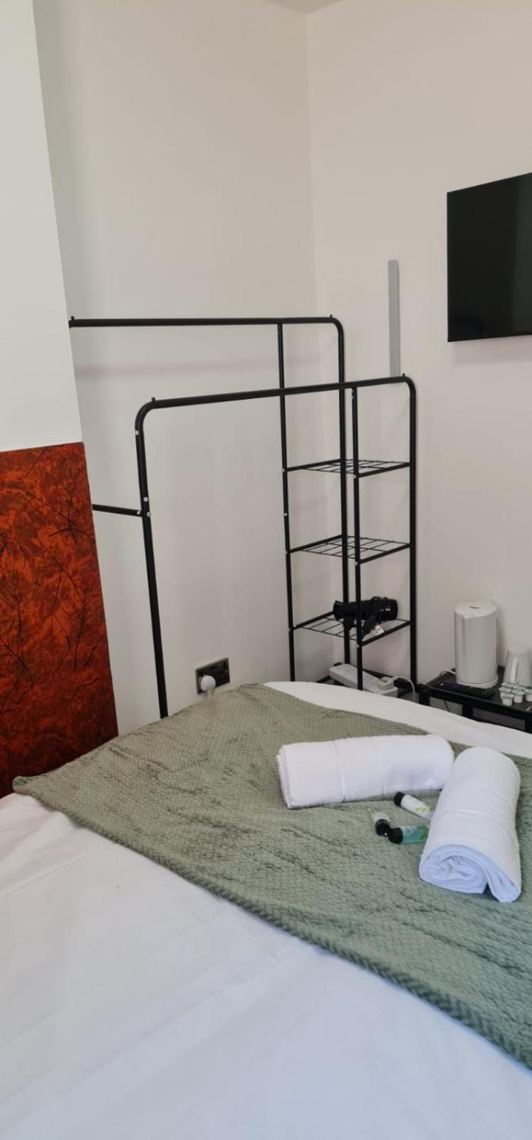 Double Room with Shared Bathroom