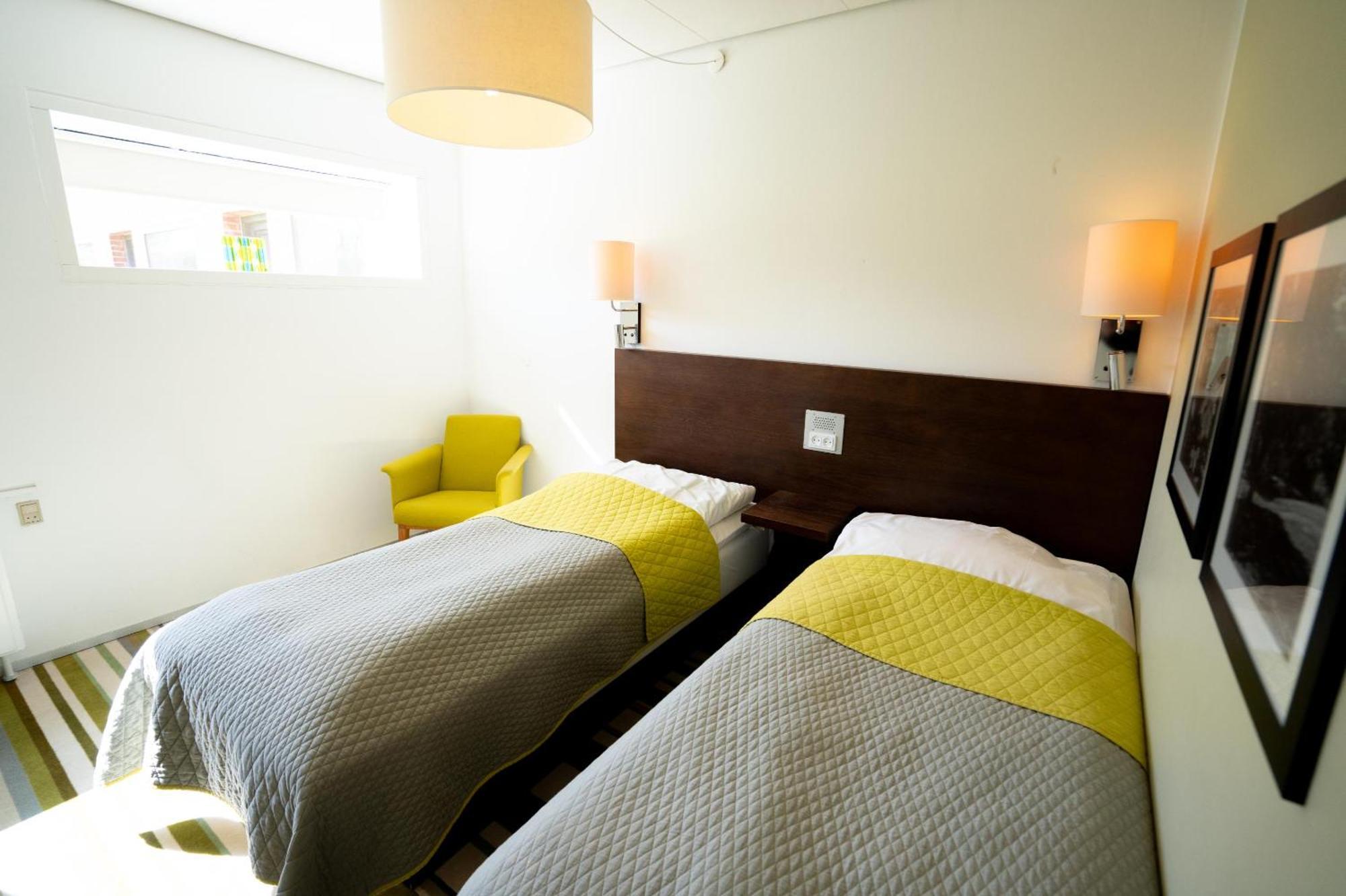 Standard Twin Room,1681720477:JPEG