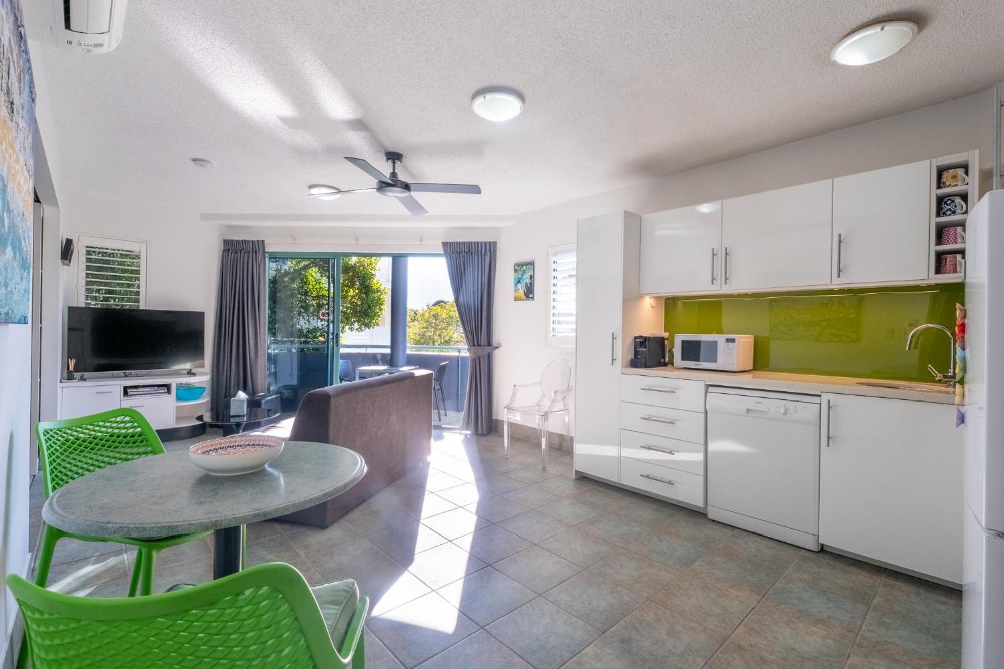 One-Bedroom Apartment with Balcony