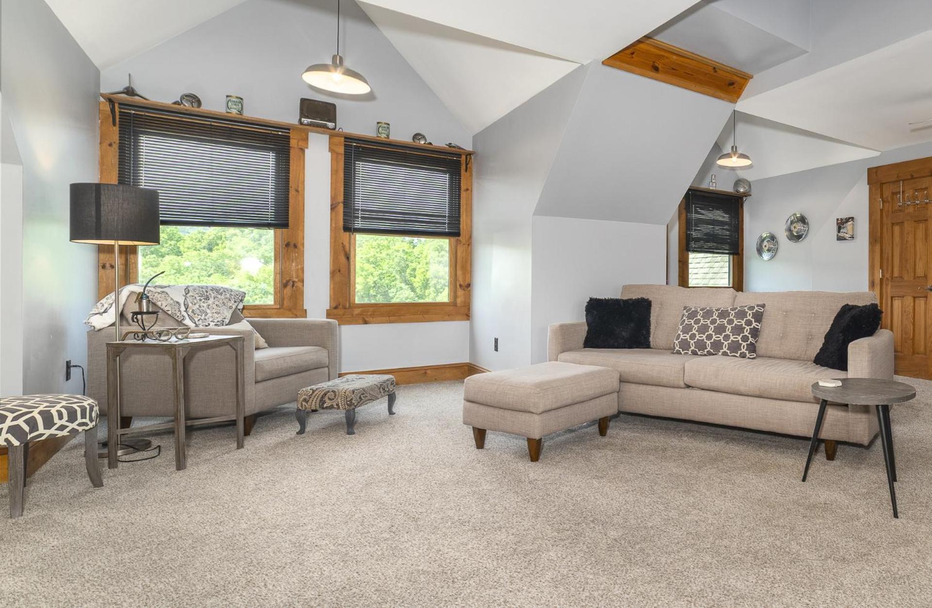 King Room Mountain View