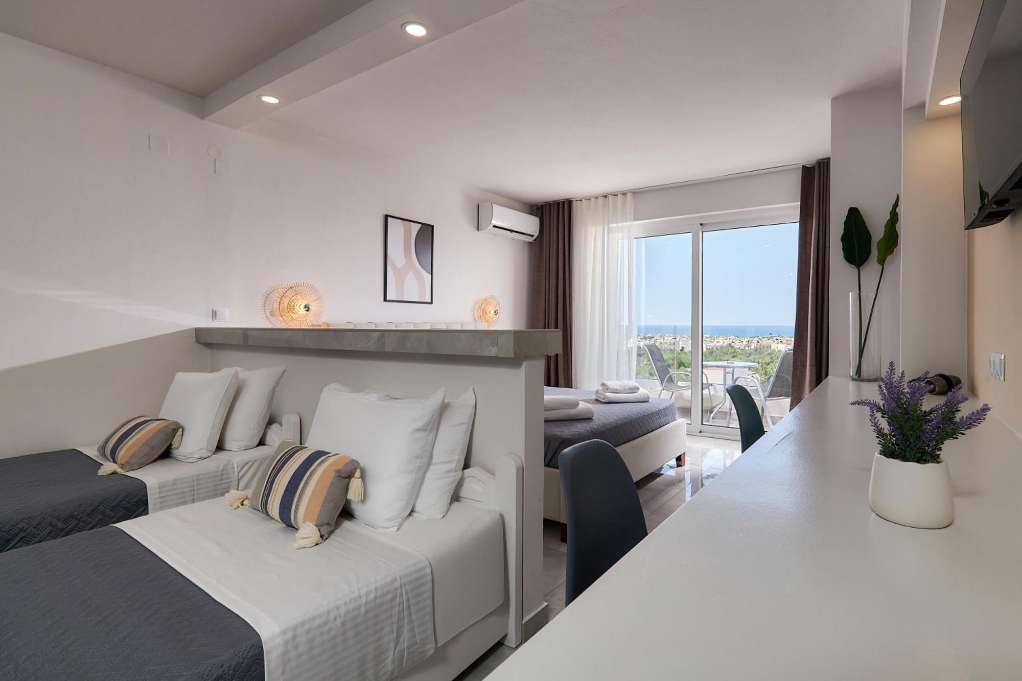 Superior Quadruple Suite Sea view
