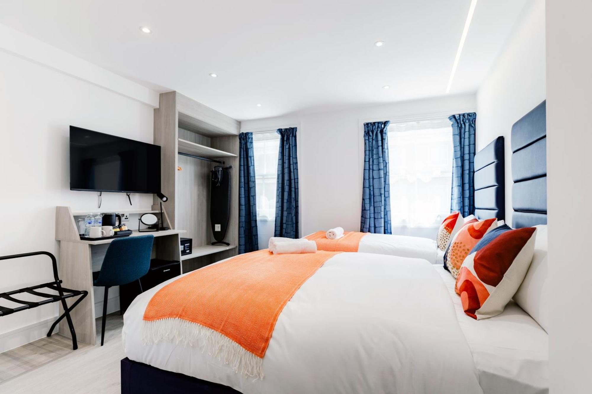 Triple Room with Shower
