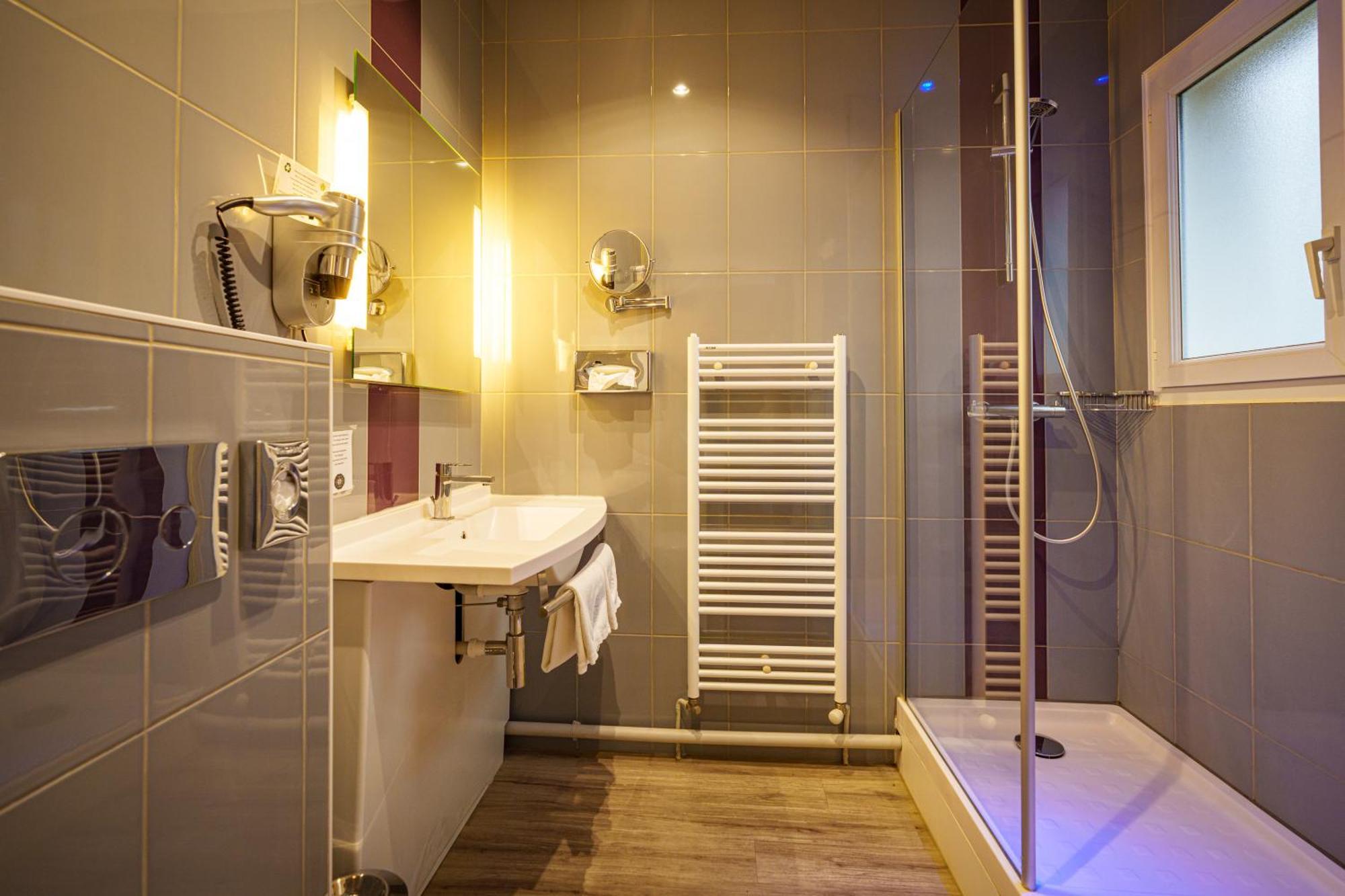 Double or Twin Room with Garden View