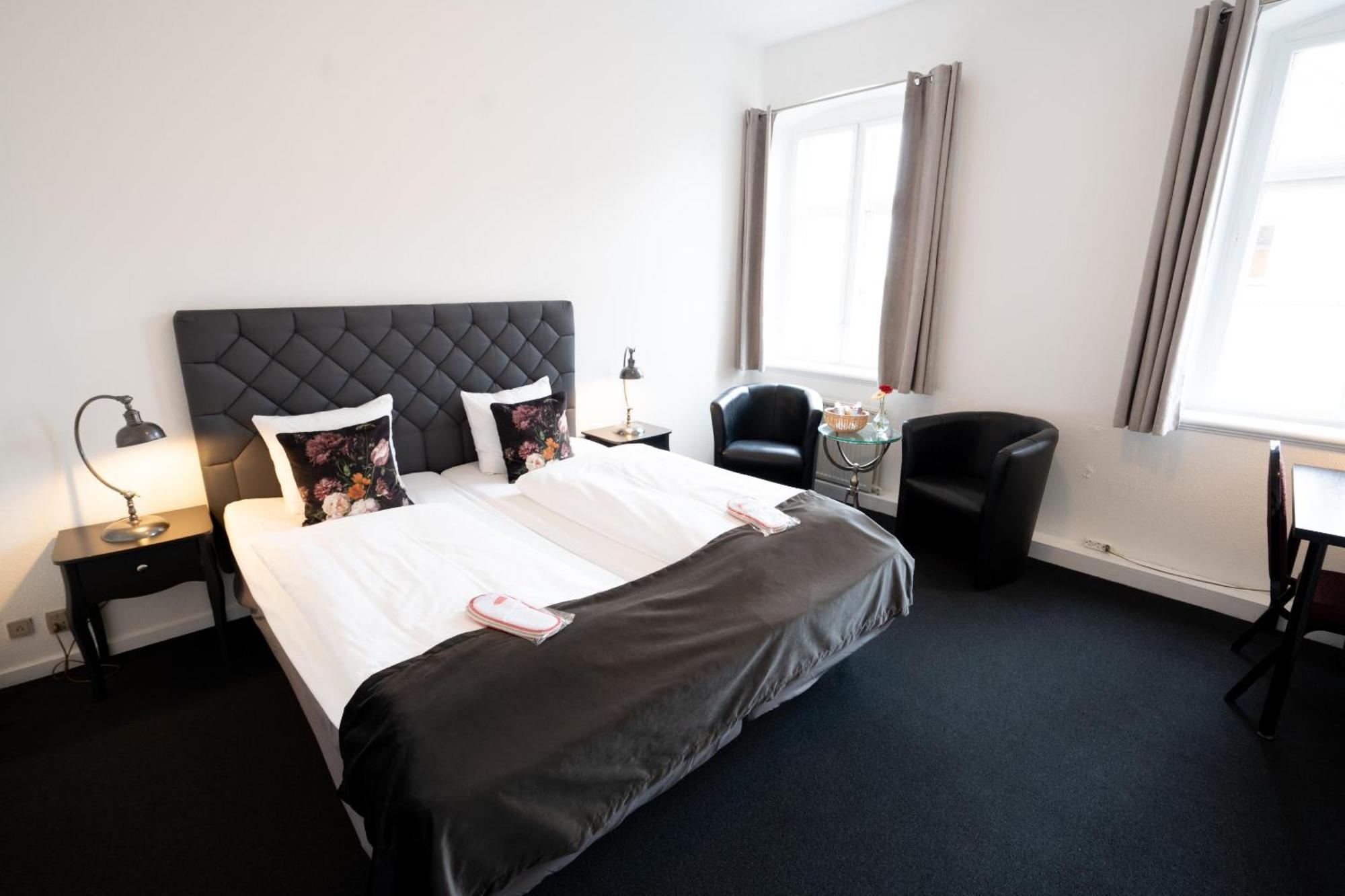 Double or Twin Room,1681722787:JPEG
