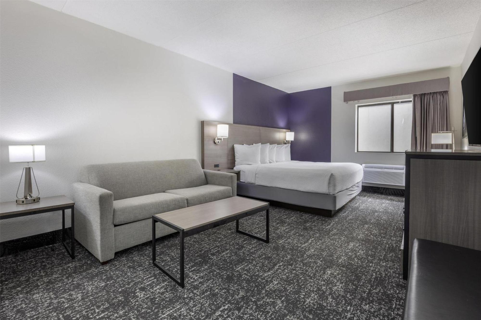 King Room with Sofa Bed - Non-Smoking,1681728376:JPEG