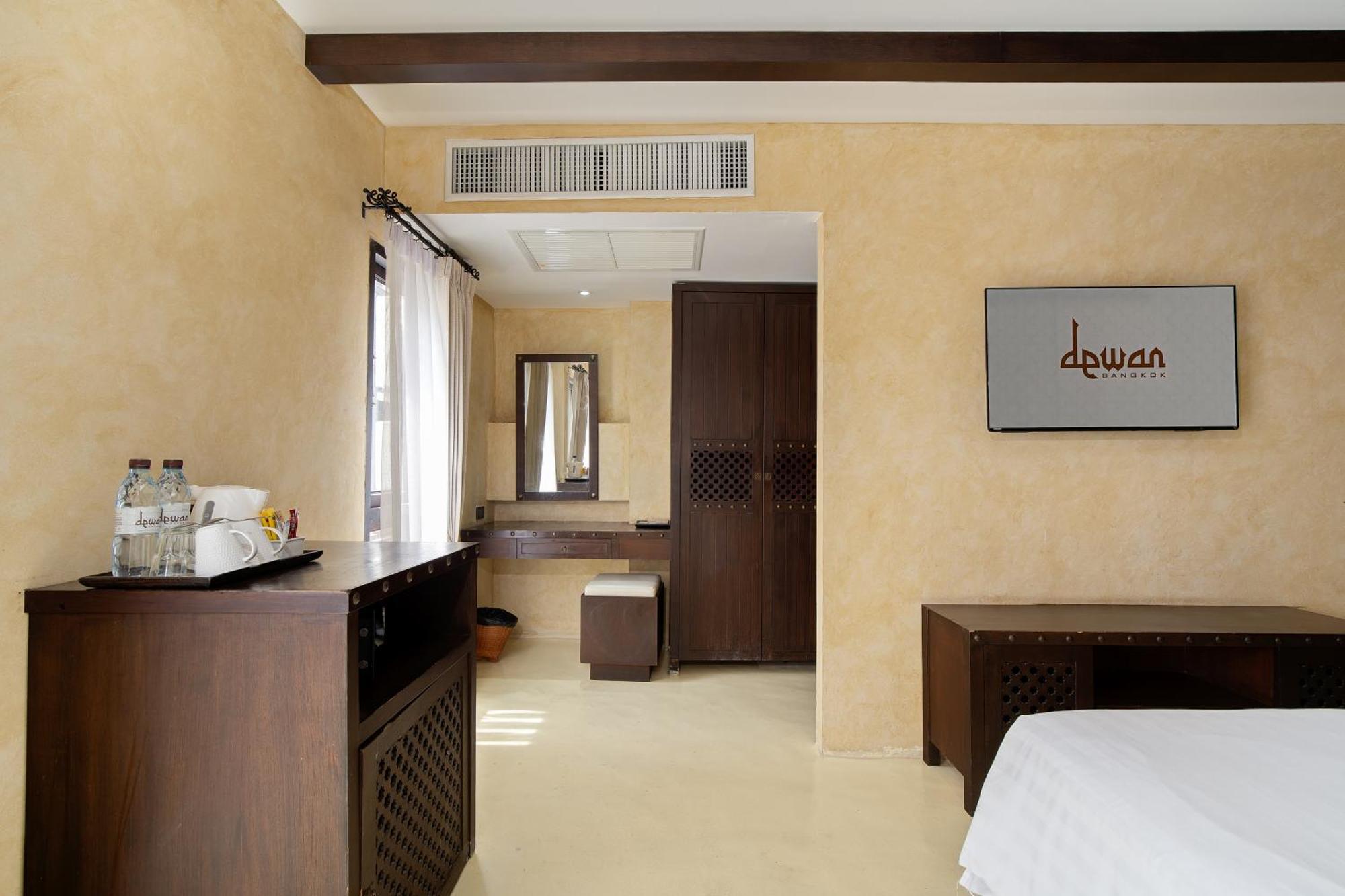 Superior King Room,1681761370:JPEG