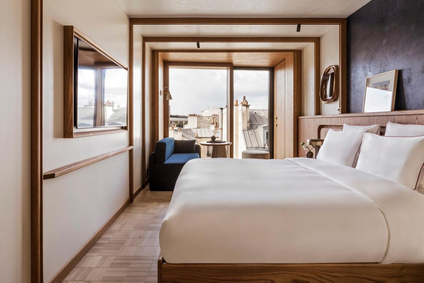 Deluxe Connecting Rooms