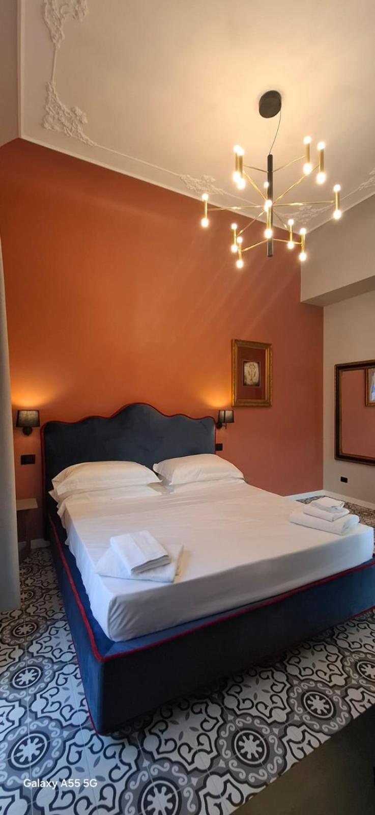 Deluxe Suite with One Queen Bed and One Single Bed - Balcony/Non-Smoking
