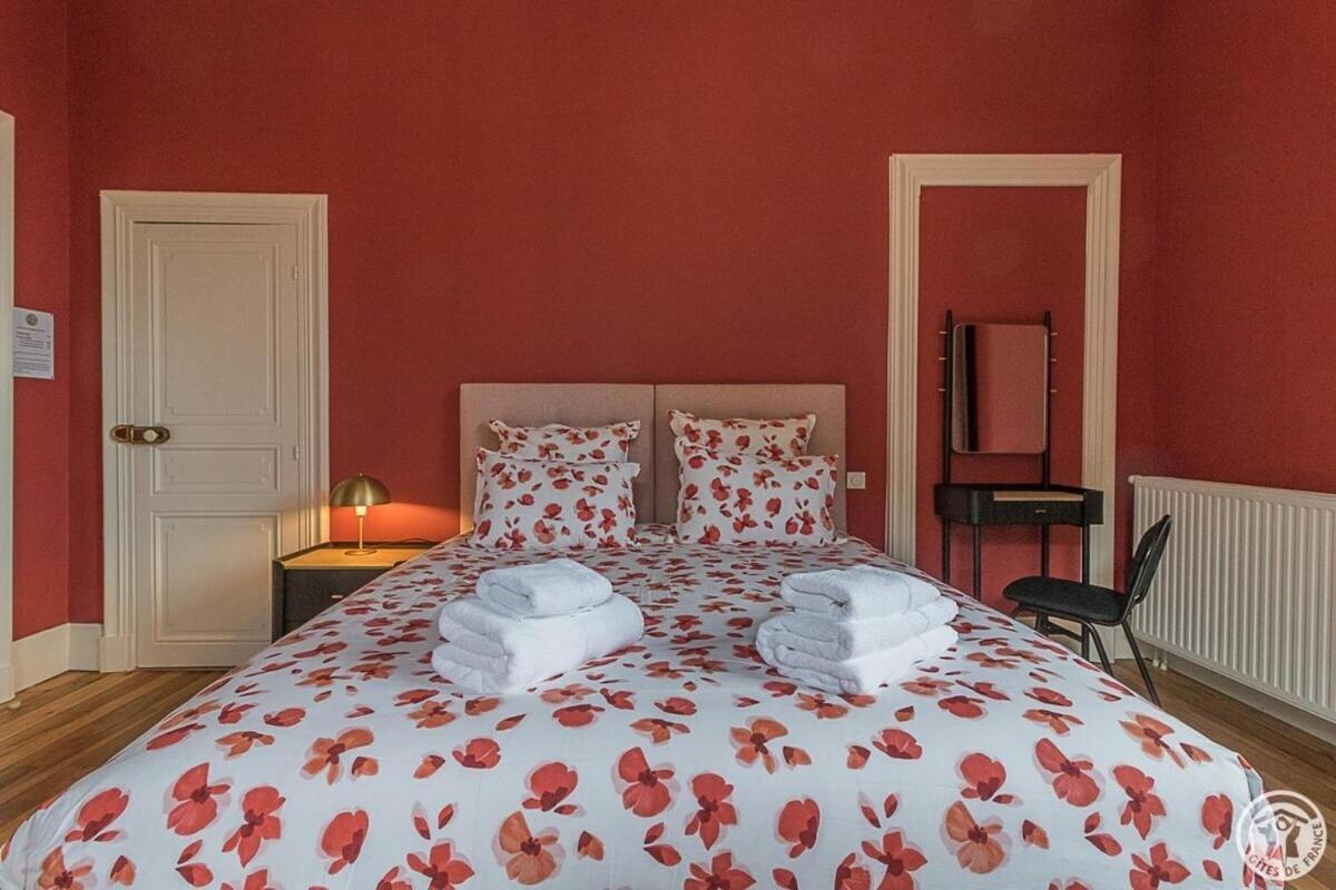 Chambre Lit Queen-Size - Vue sur Jardin