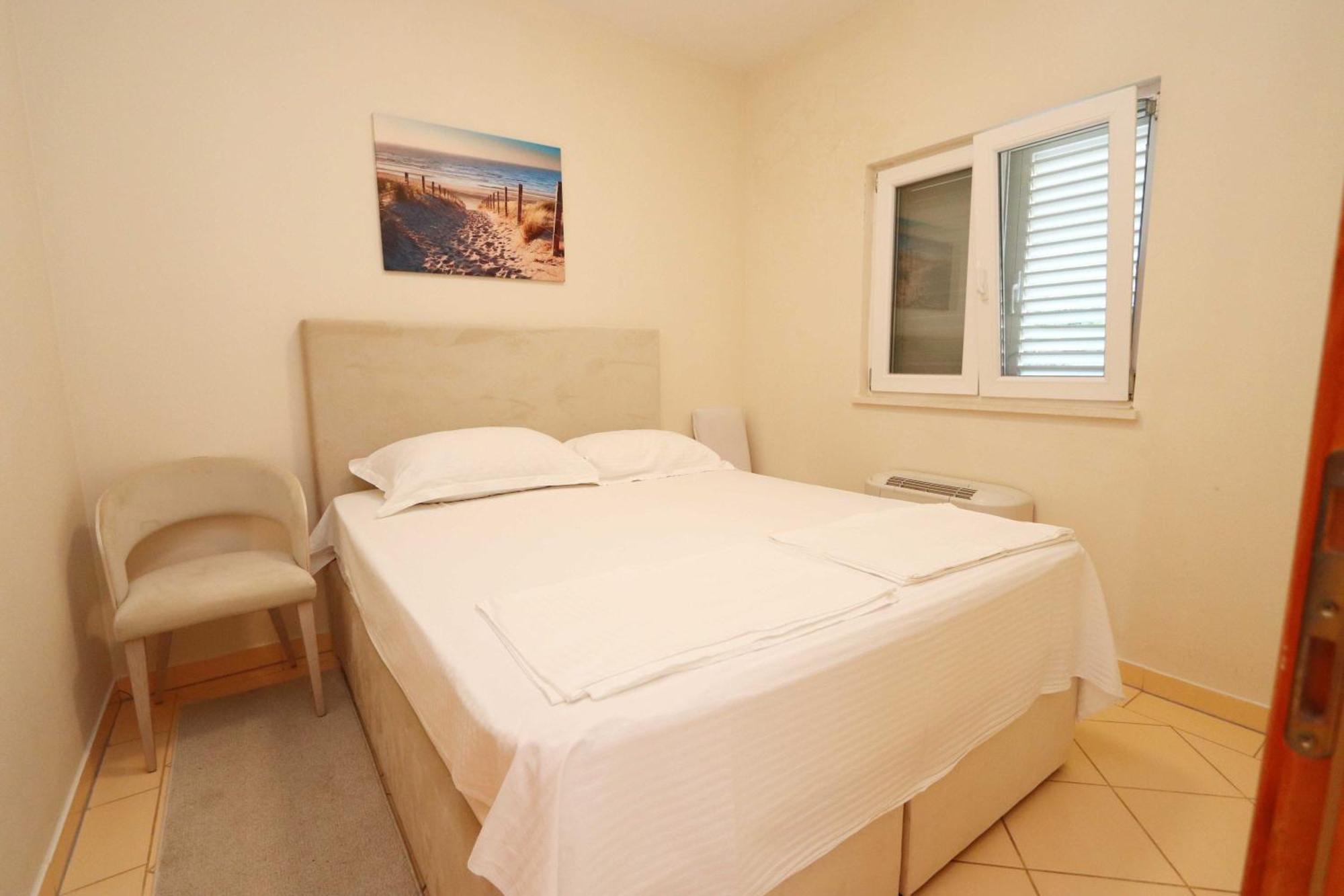 Suite mit 2 Schlafzimmern und Balkon – Gartenblick