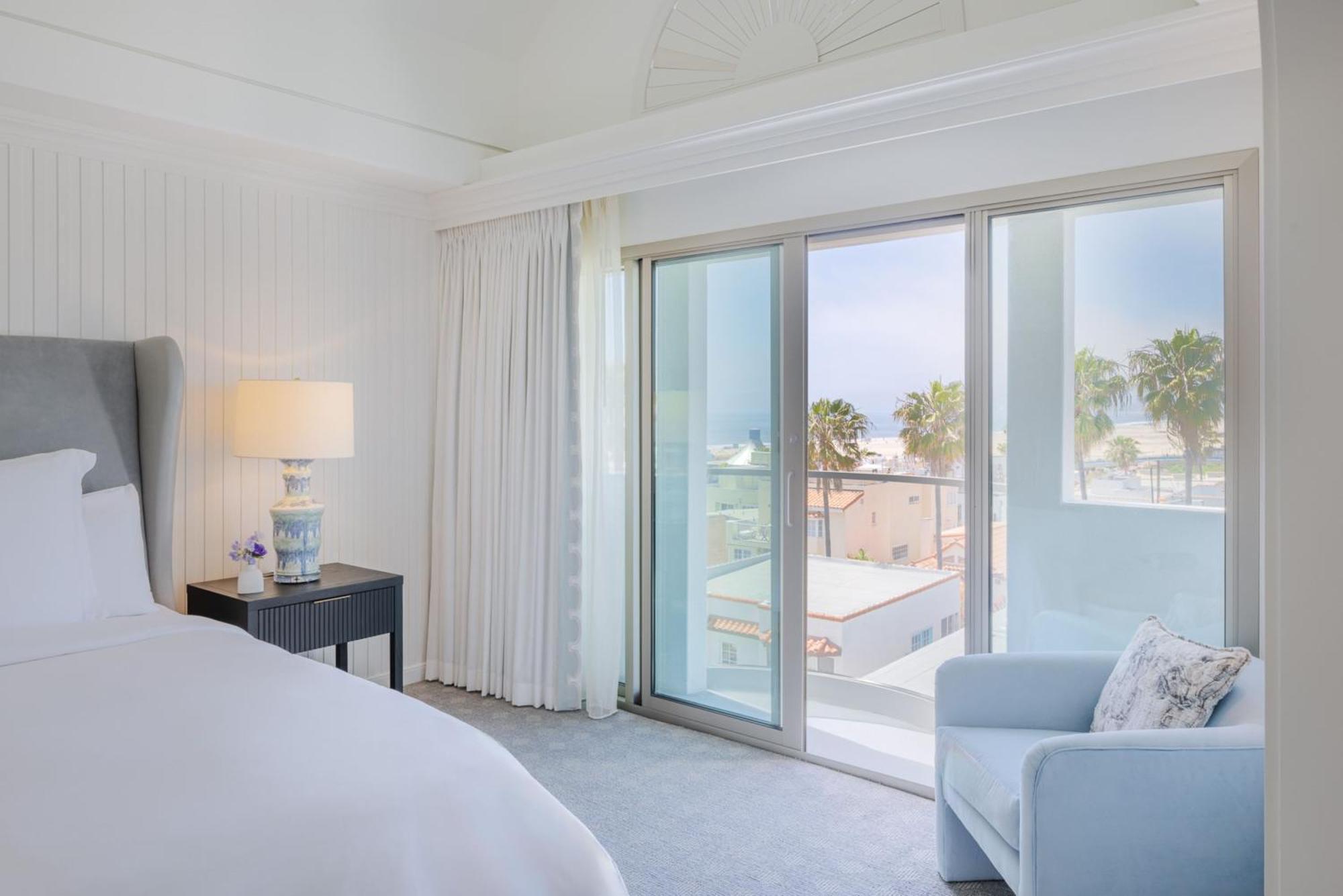 The 720 King Room Ocean View,1771526619:JPEG