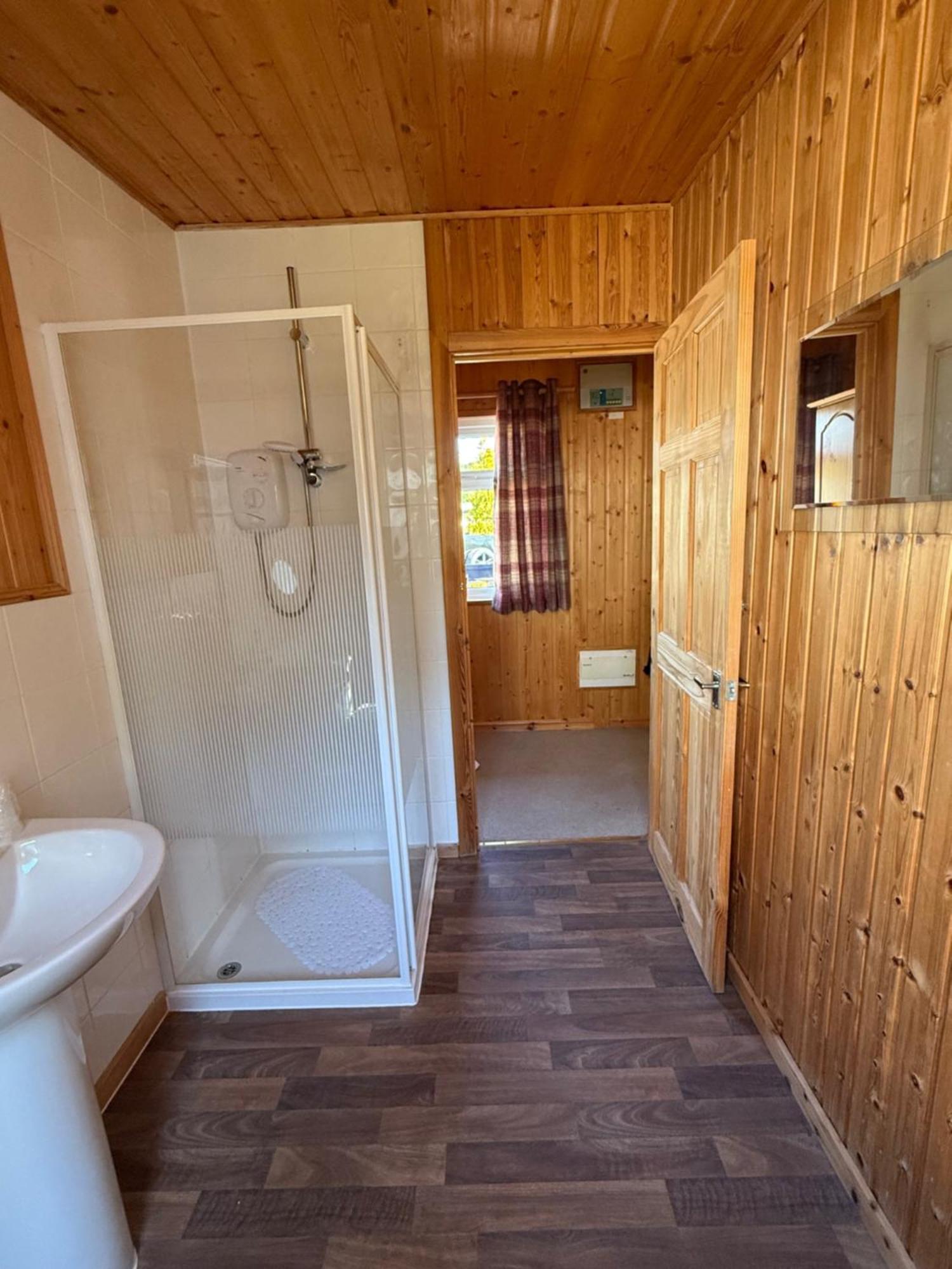 Chalet (4 People)