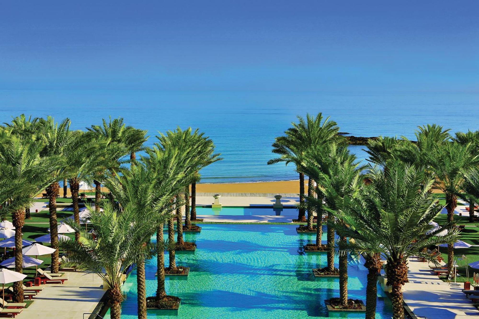 Deluxe Pool View Guest room 2 Twin or Single Beds Balcony