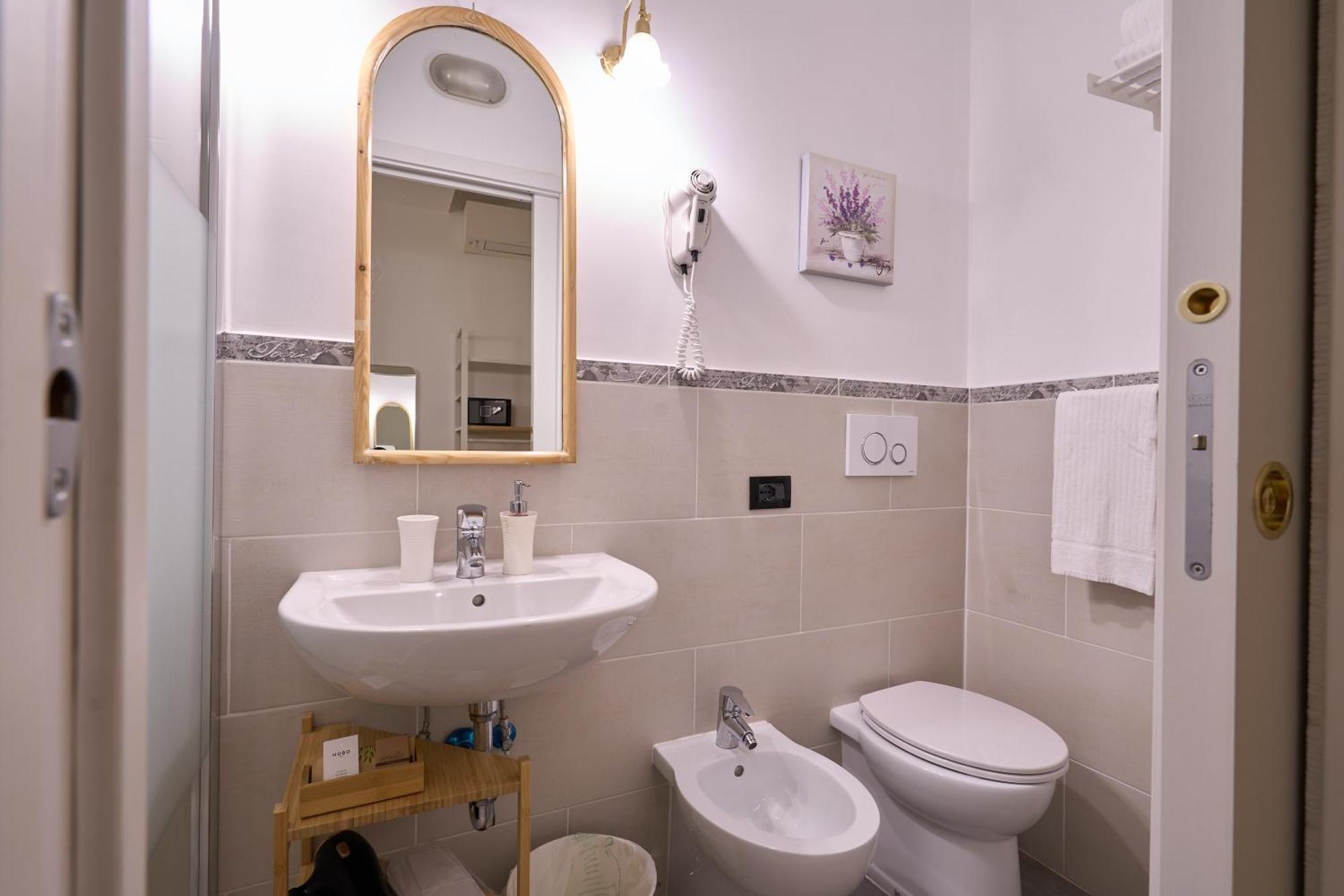 Kamar Standard Double atau Twin