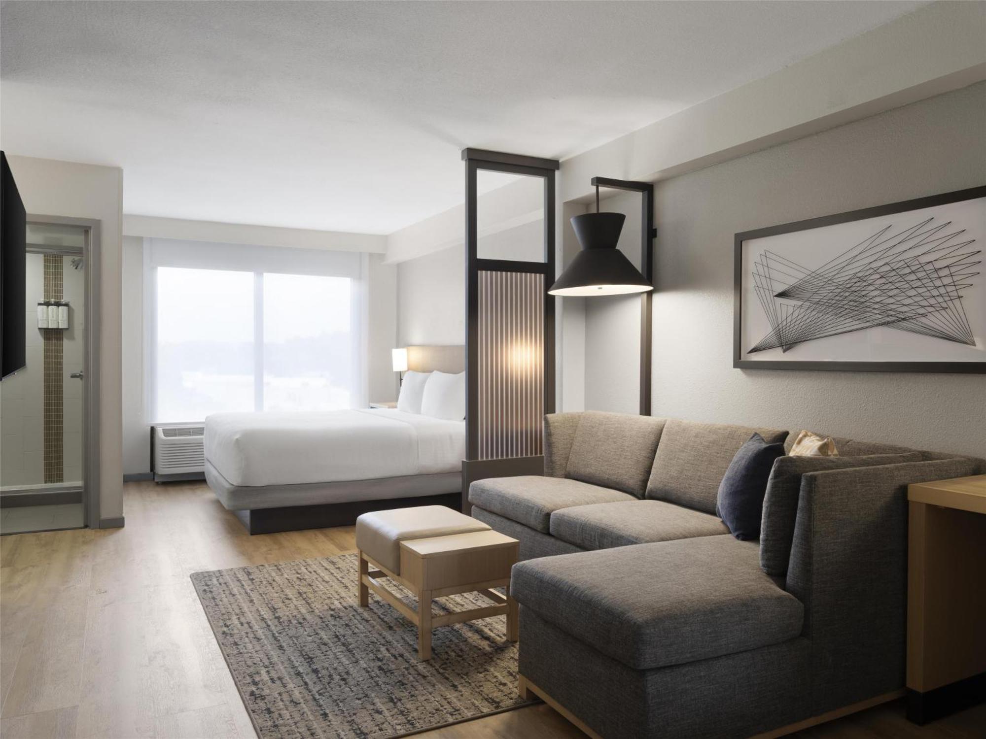 King Room with Sofa Bed - High Floor