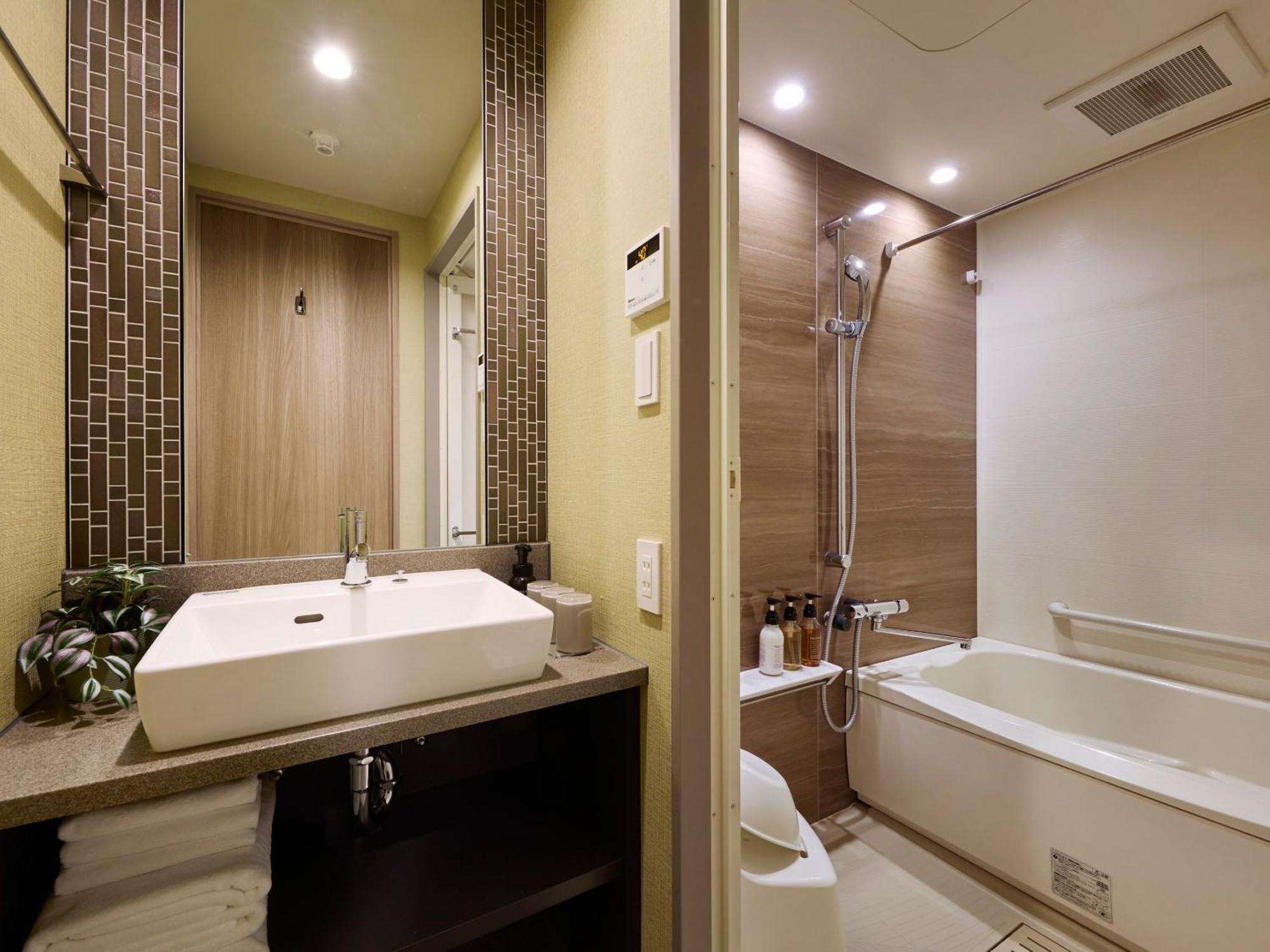 Japanese-Style Quadruple Room