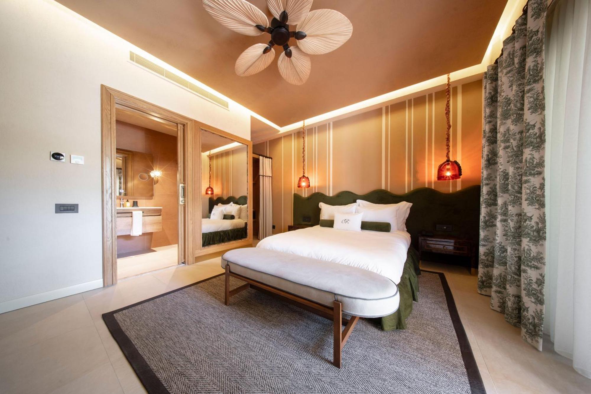 Prima Private Room with Jacuzzi