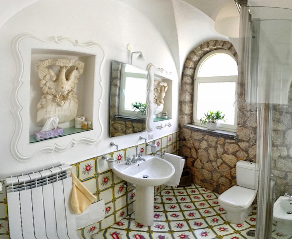 Design One-Bedroom Suite PA1