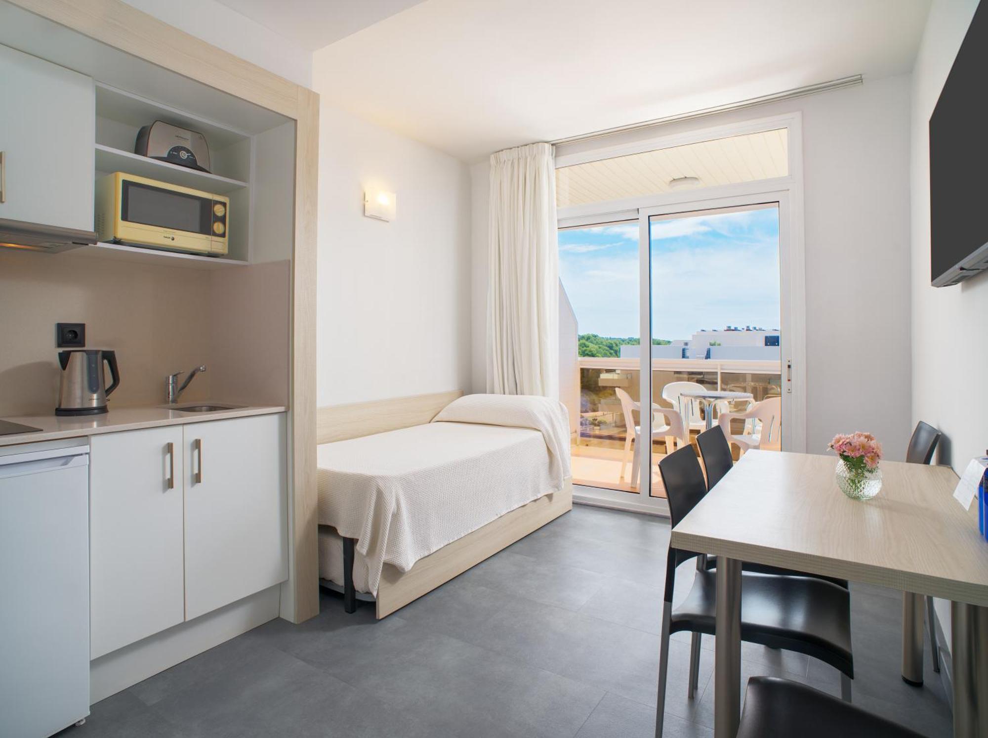Duplex Superior room 4* (2 adults)