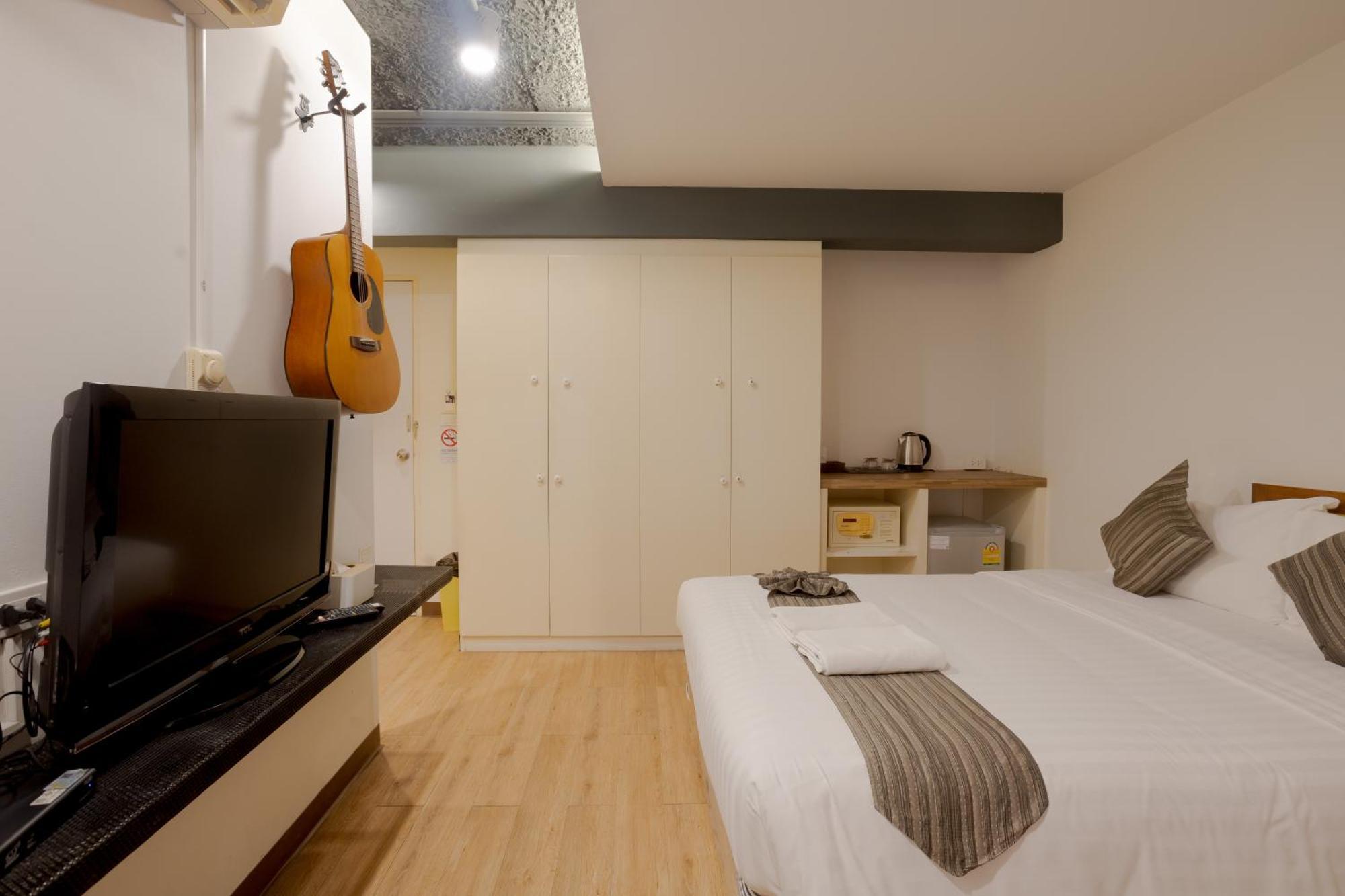 Studio Extra Room