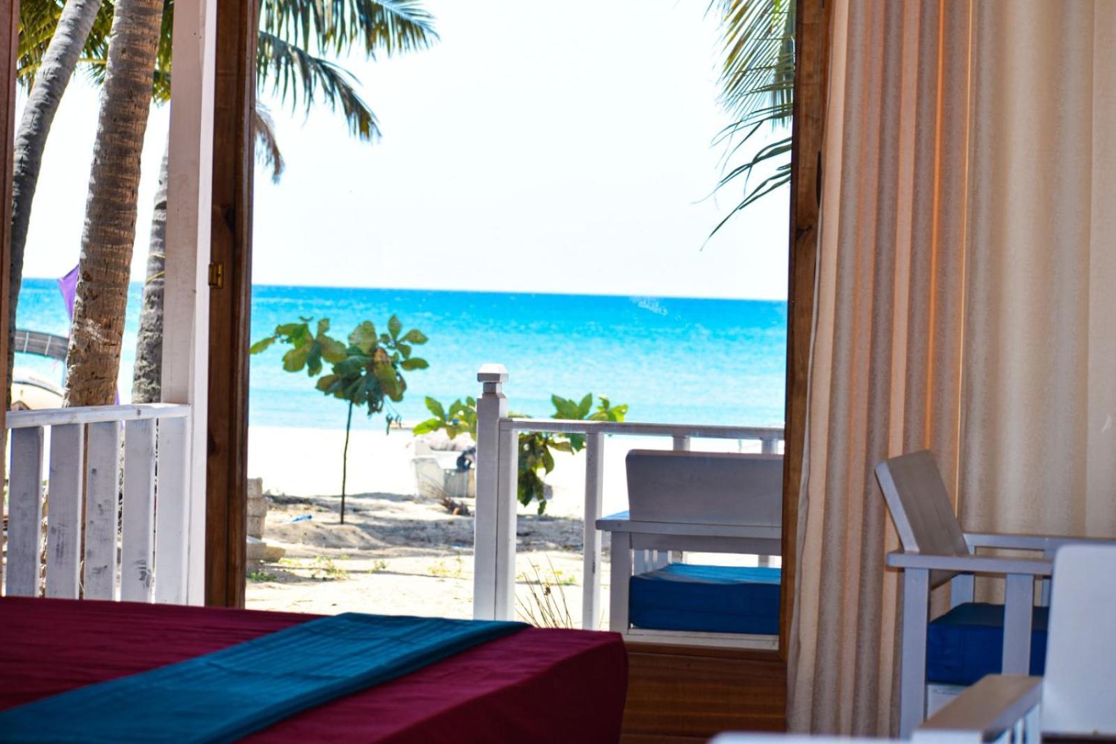 Triple Room with Sea View