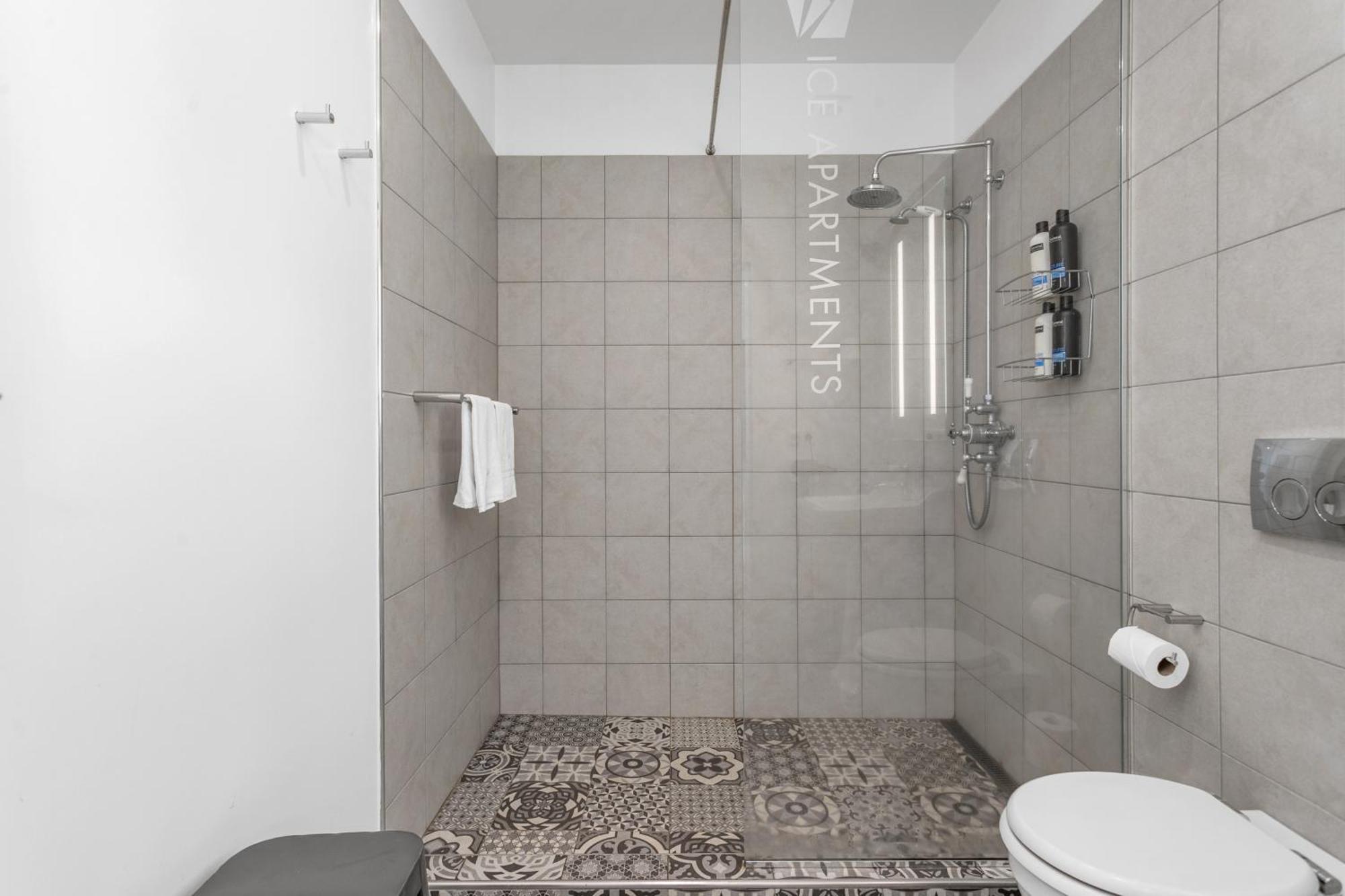 Penthouse Luxury Studio Apartment Top Floor
